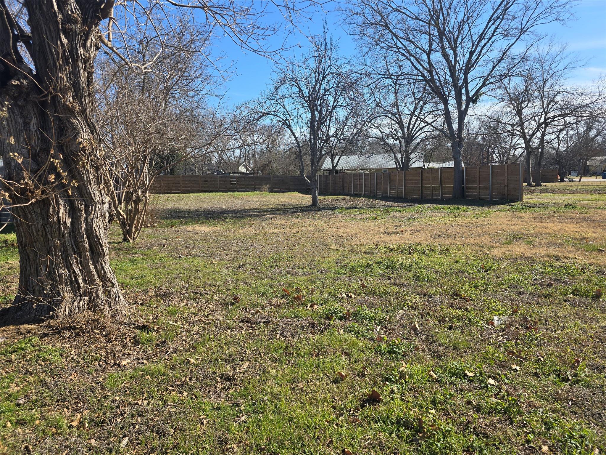 Tbd Lexington Rd Property Photo 9