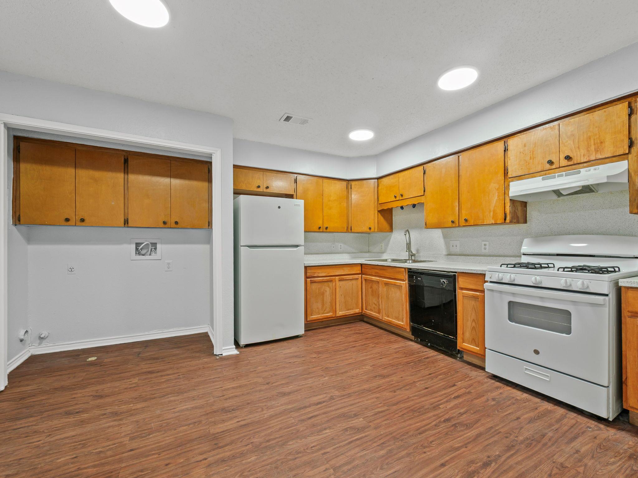 1816 Rawhide Loop #1822 Property Photo 7