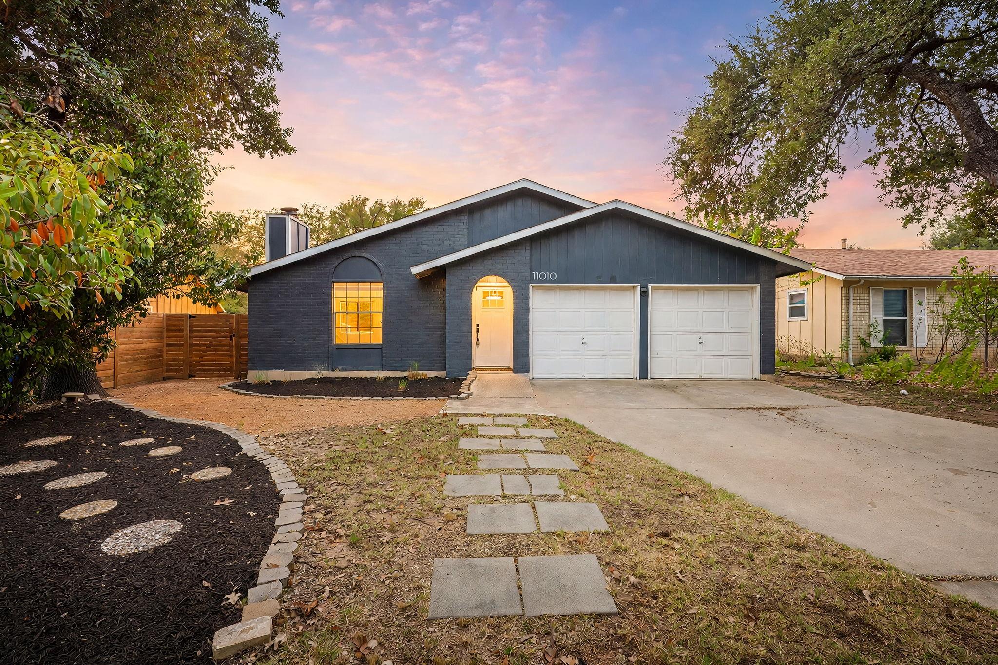11010 Prairie Dove Cir Property Photo 1