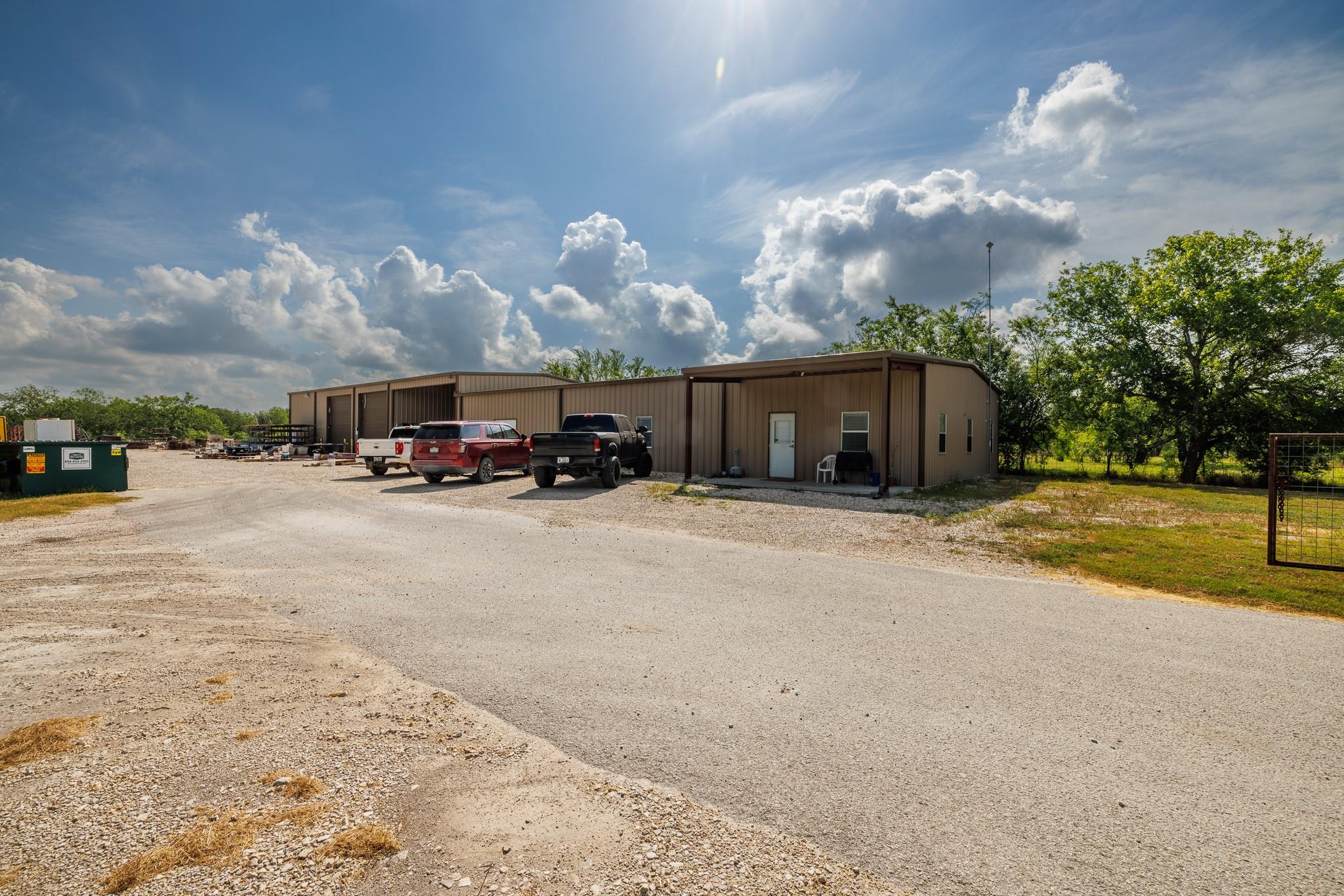 4588 Us Highway 90a Highway Property Photo 2