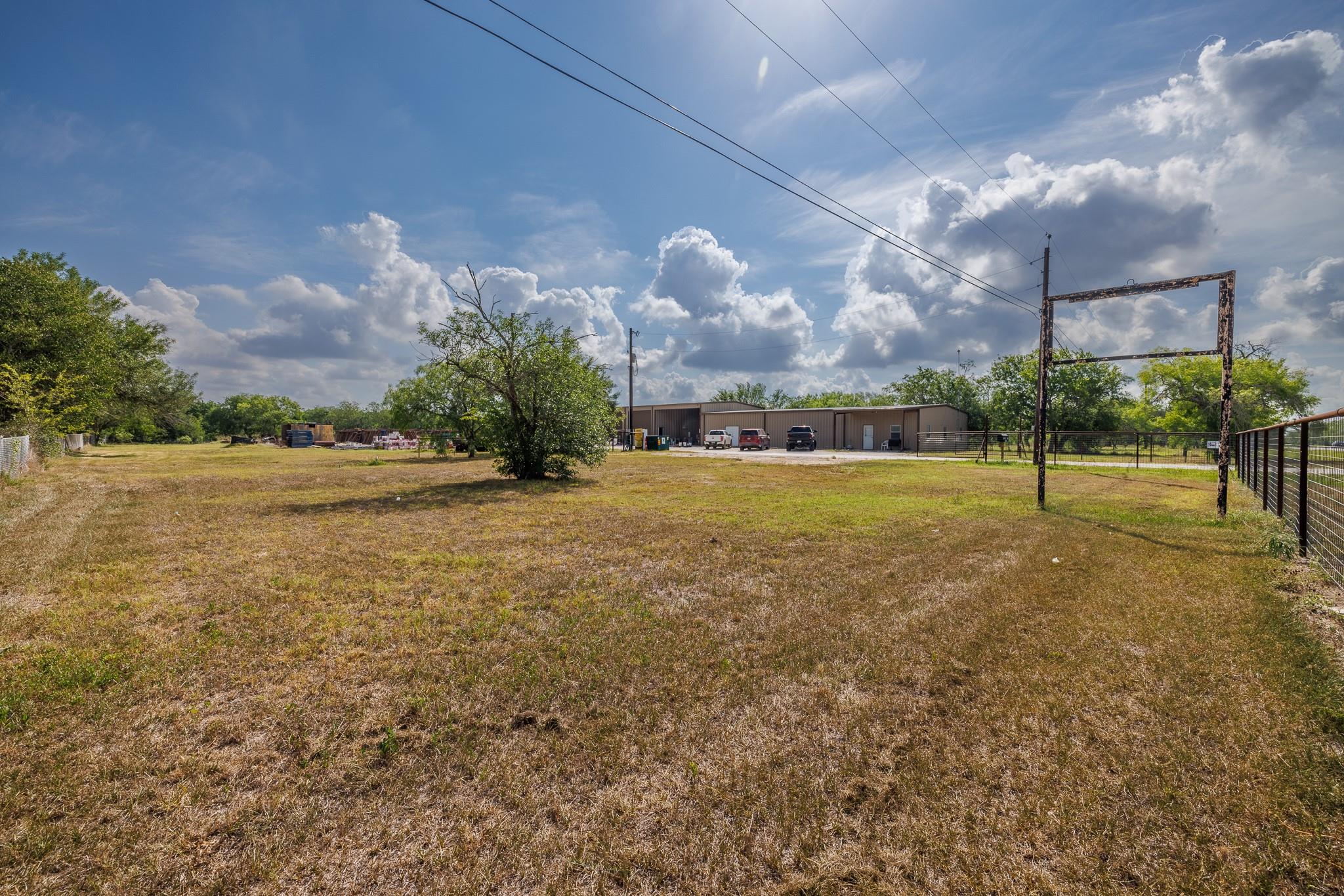 4588 Us Highway 90a Highway Property Photo 3