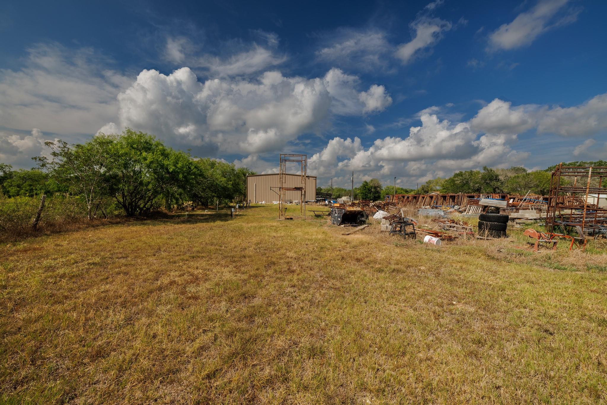 4588 Us Highway 90a Highway Property Photo 9
