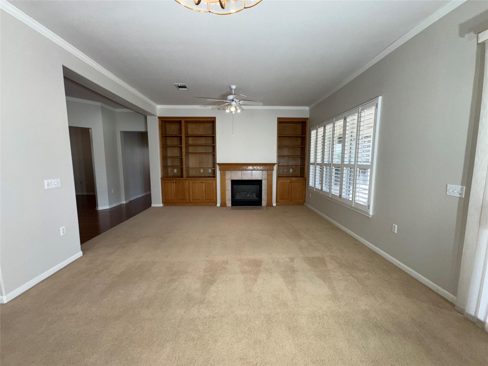 130 Crepe Myrtle Ln Property Photo 8