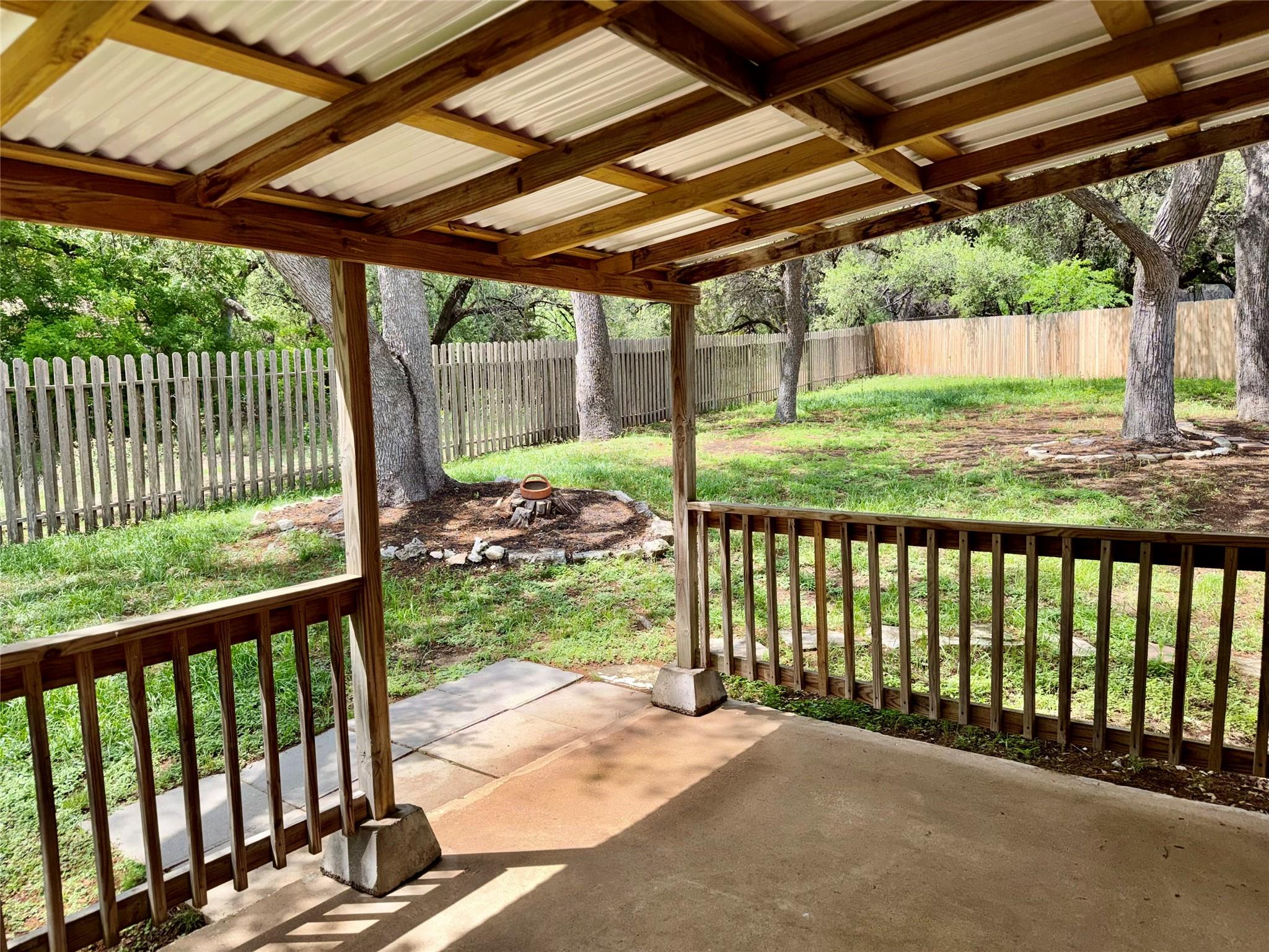 349 Fantail Loop #b Property Photo 1