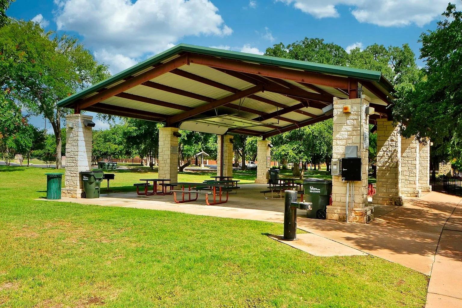 16403 Spotted Eagle Dr Property Photo 30
