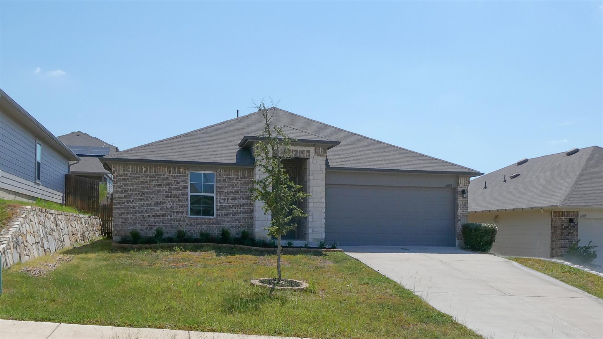6009 Roderick Dr Property Photo 1