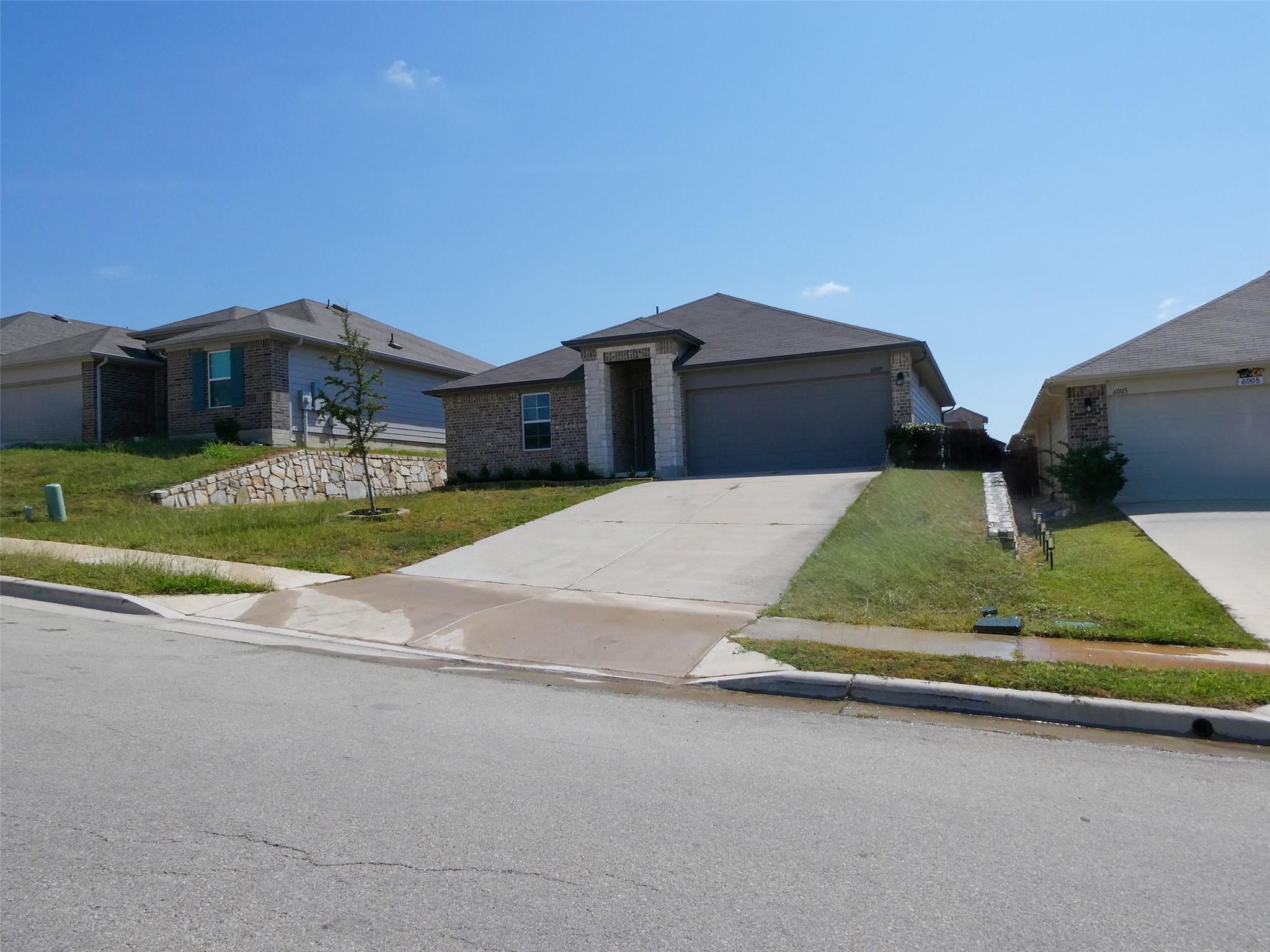 6009 Roderick Dr Property Photo 20