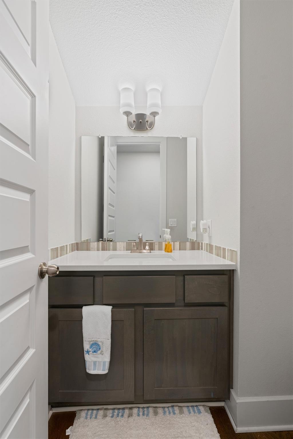 108 Rio Ranchero Rd Property Photo 23