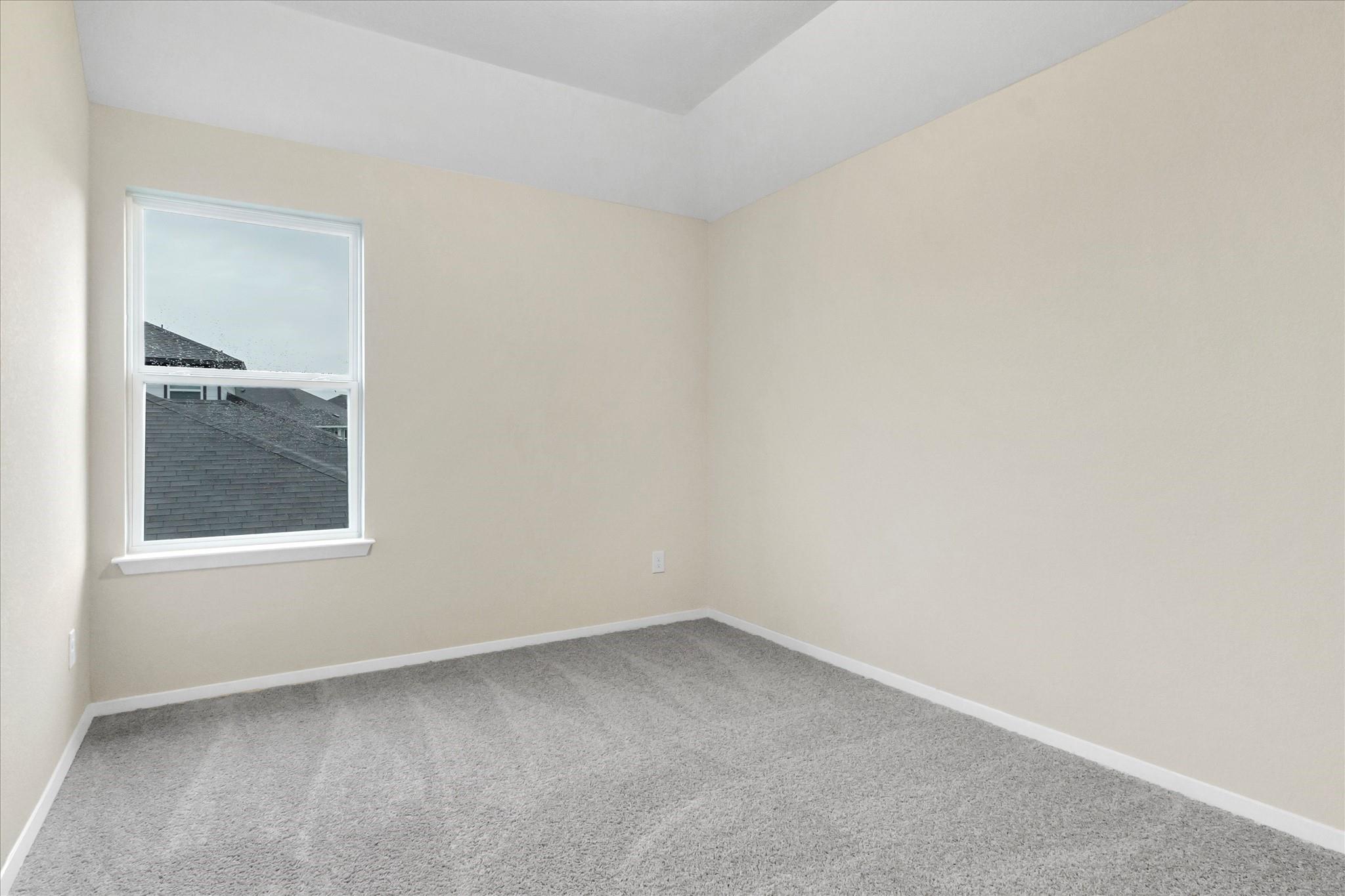 135 Lyndon Dr Property Photo 13