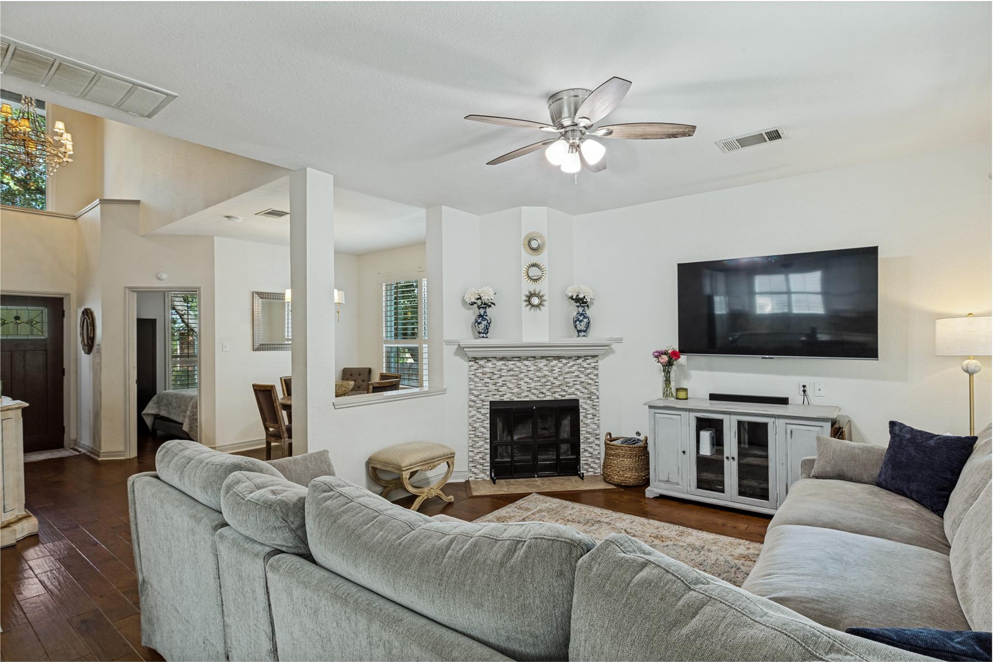 3803 Caney Creek Rd Property Photo 3