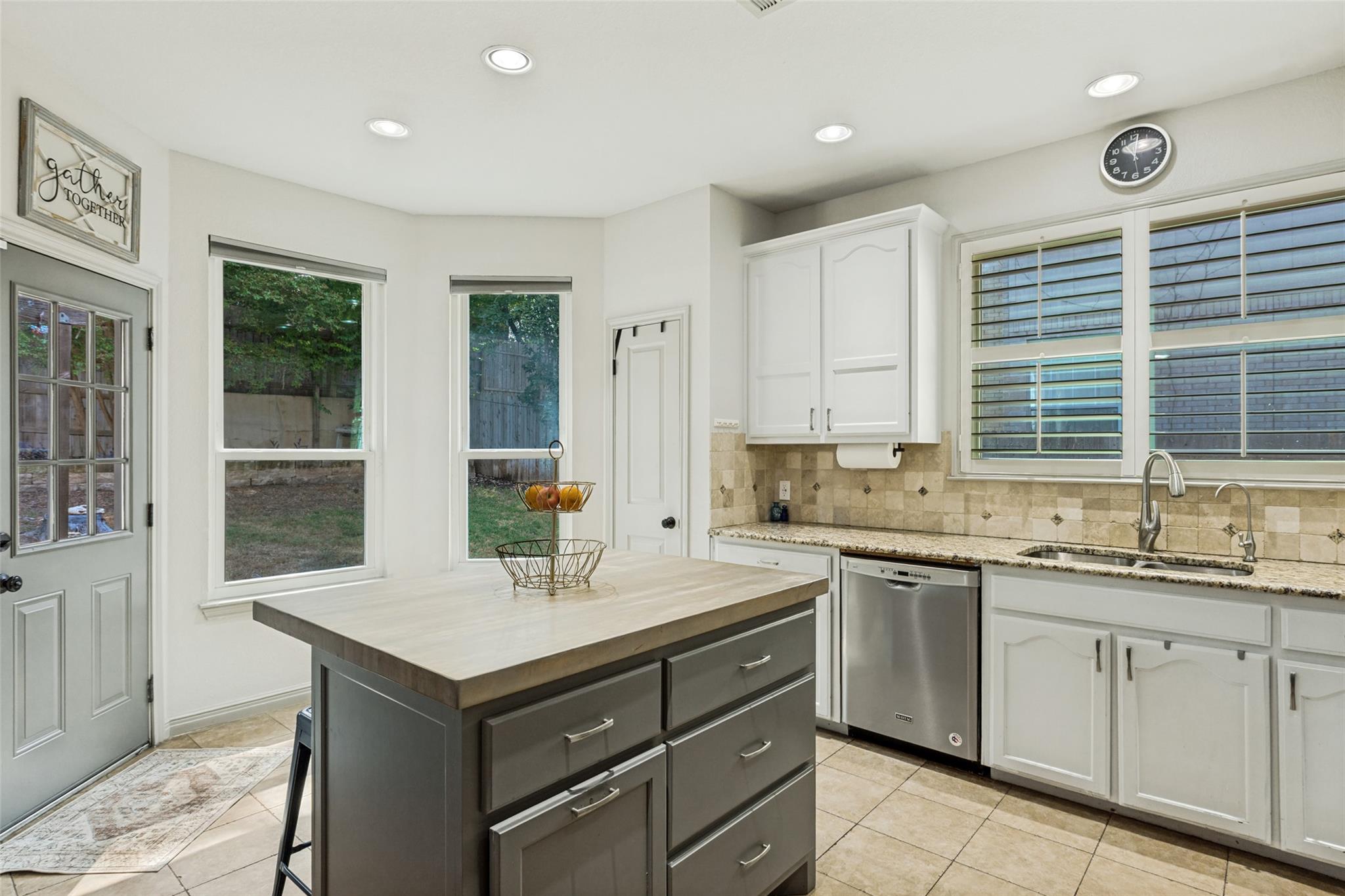 3803 Caney Creek Rd Property Photo 7