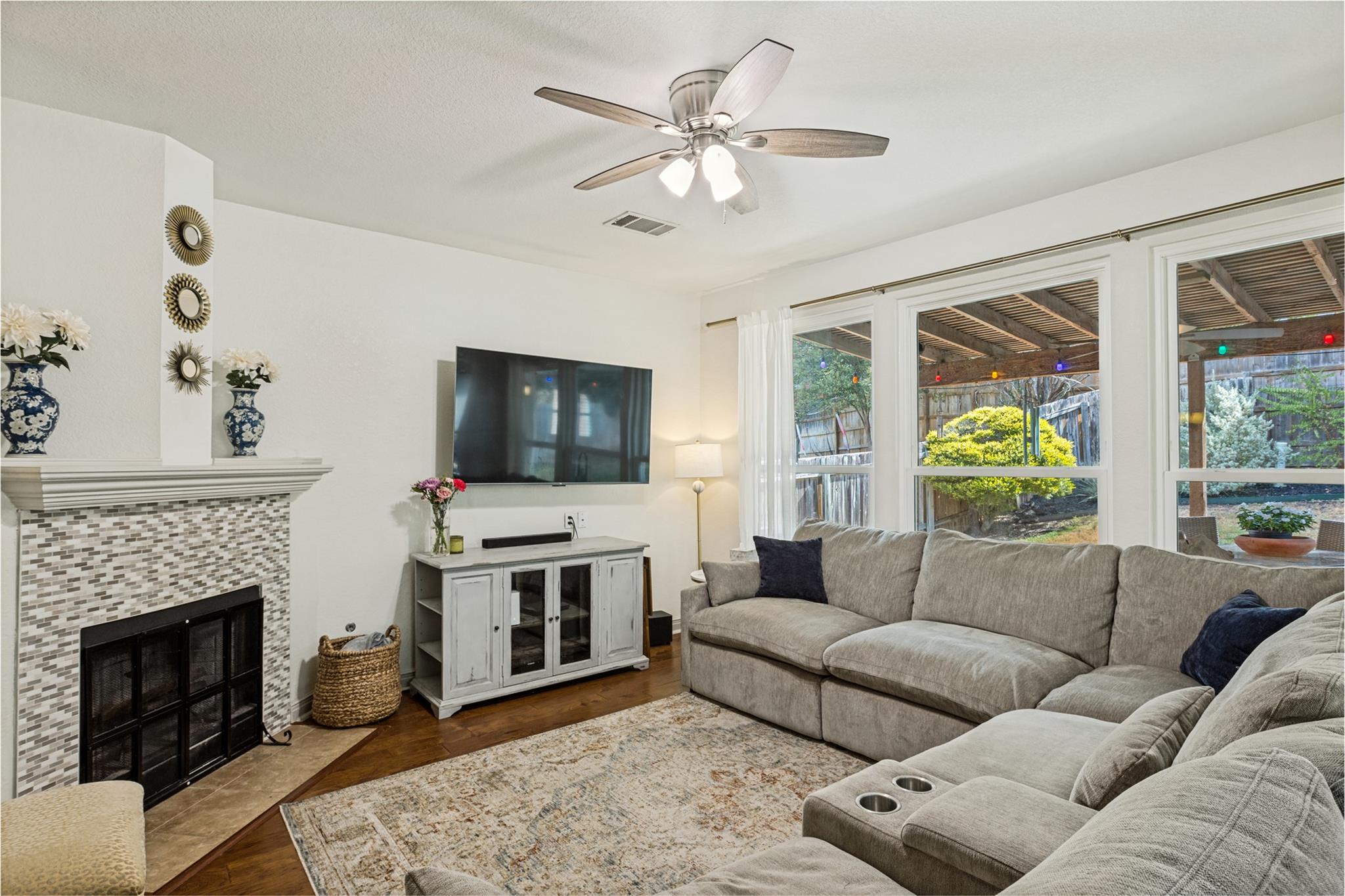 3803 Caney Creek Rd Property Photo 9