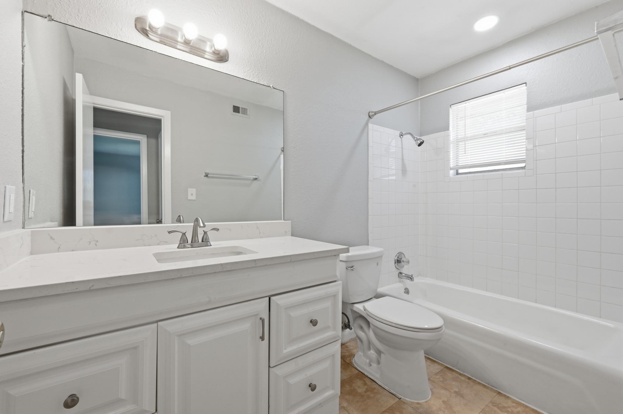 2712 Saint Edwards Cir #b Property Photo 15