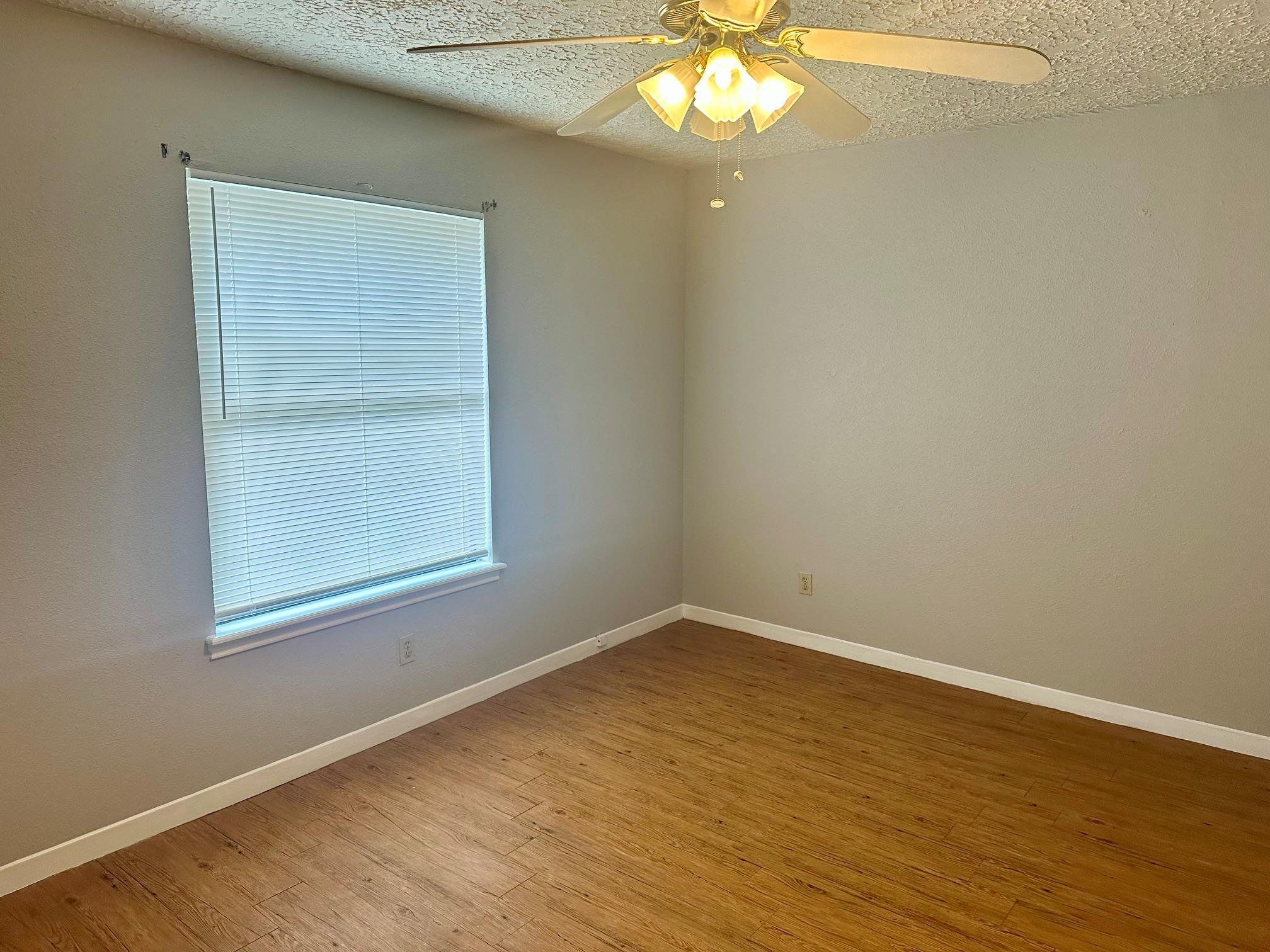 1103 Hillyer St #a Property Photo 11