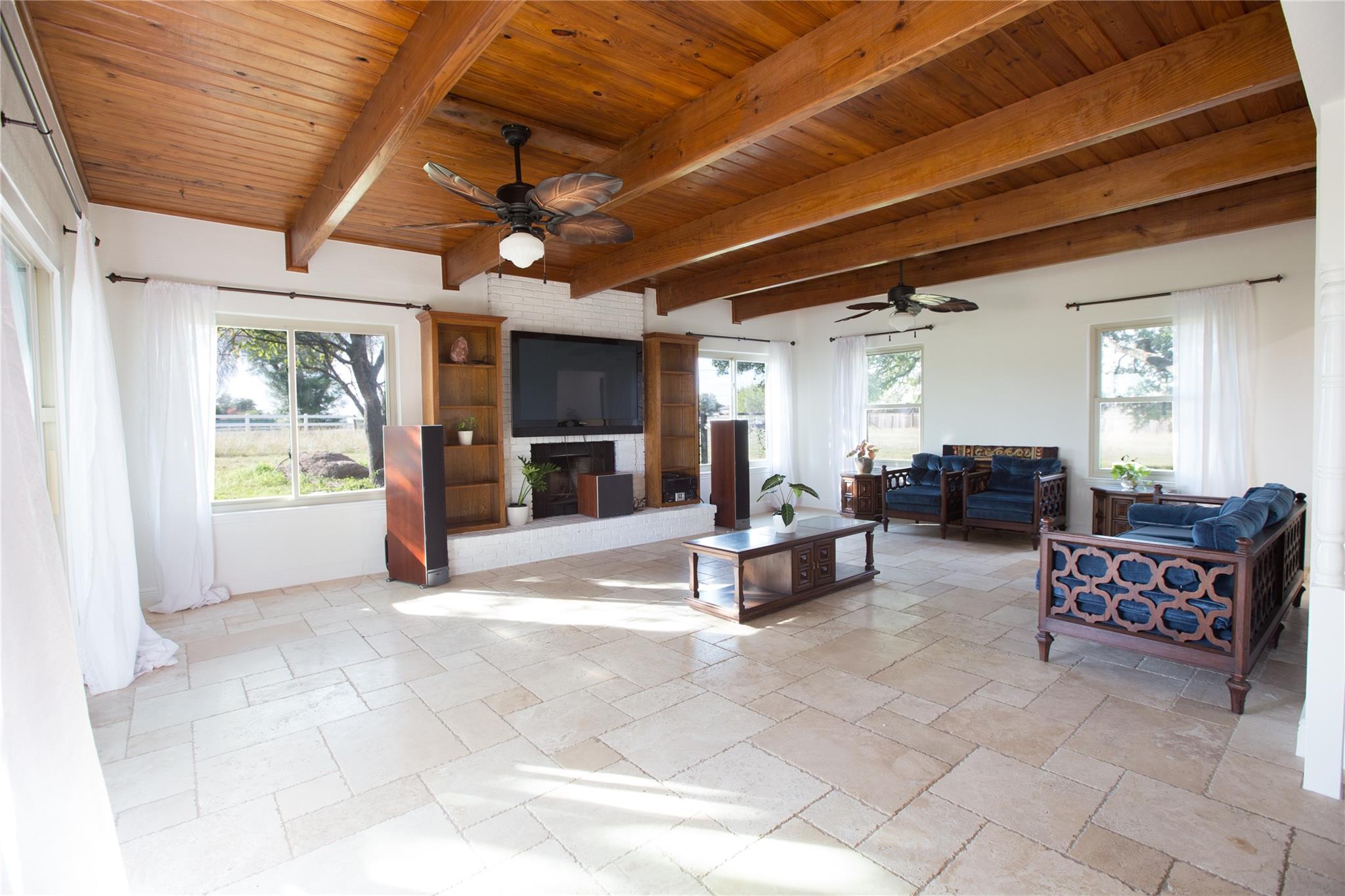 5789844 Property Photo 13