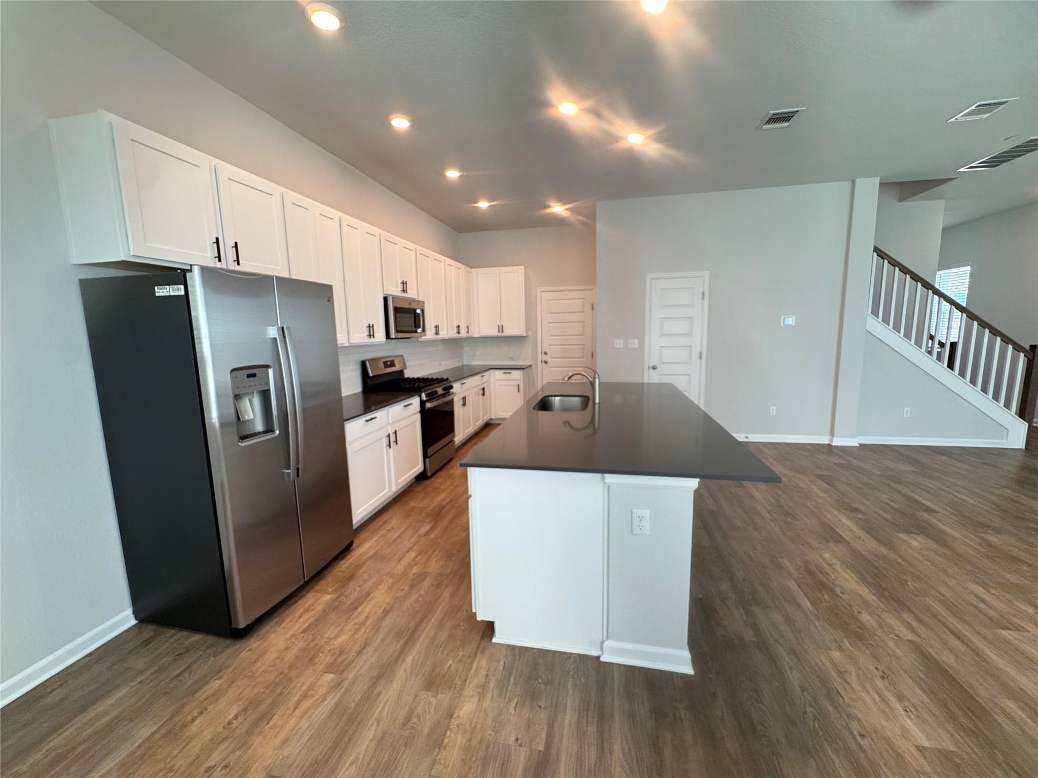 3000 Chisholm Trail Rd #35 Property Photo 4