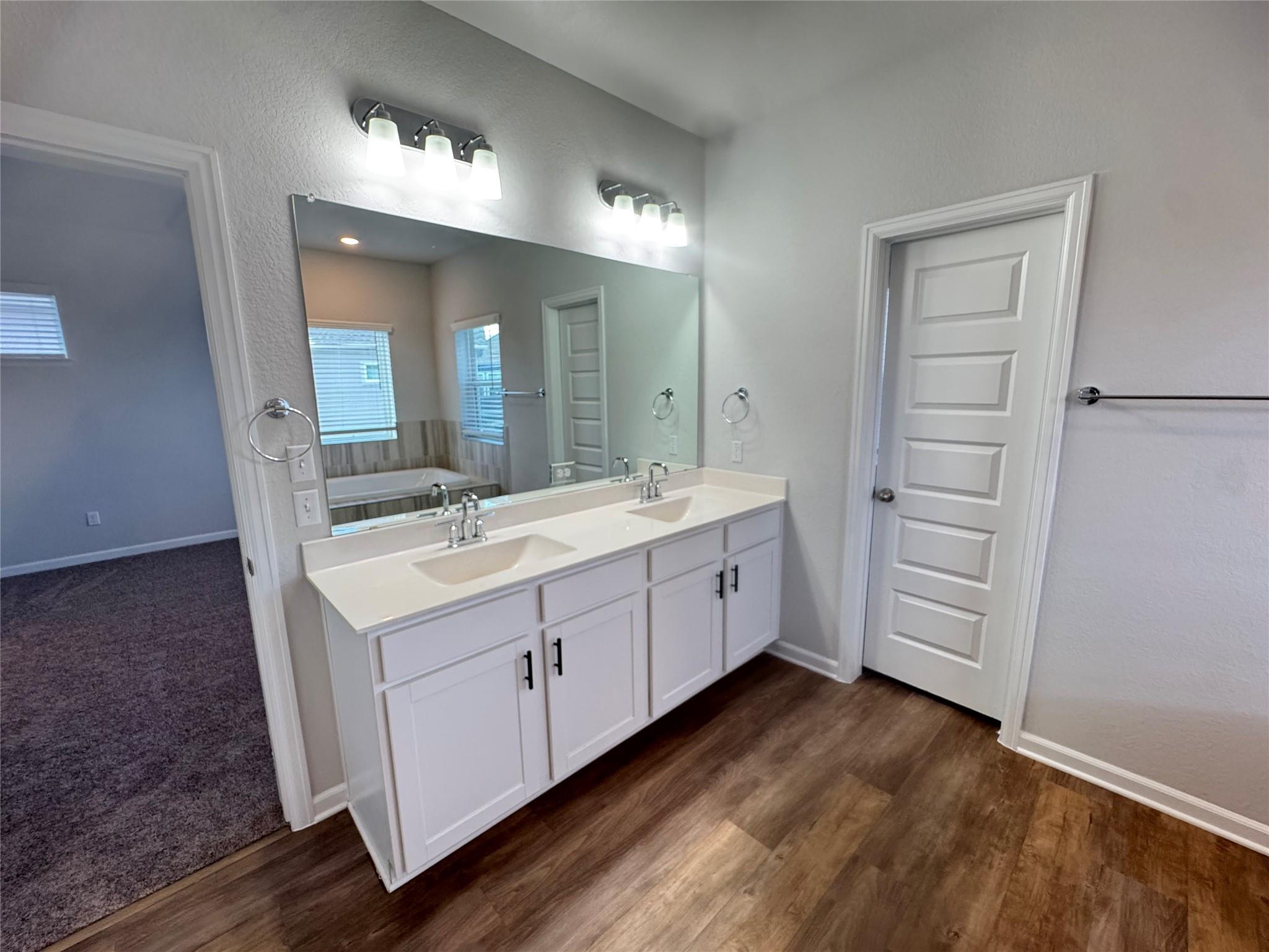 3000 Chisholm Trail Rd #35 Property Photo 14