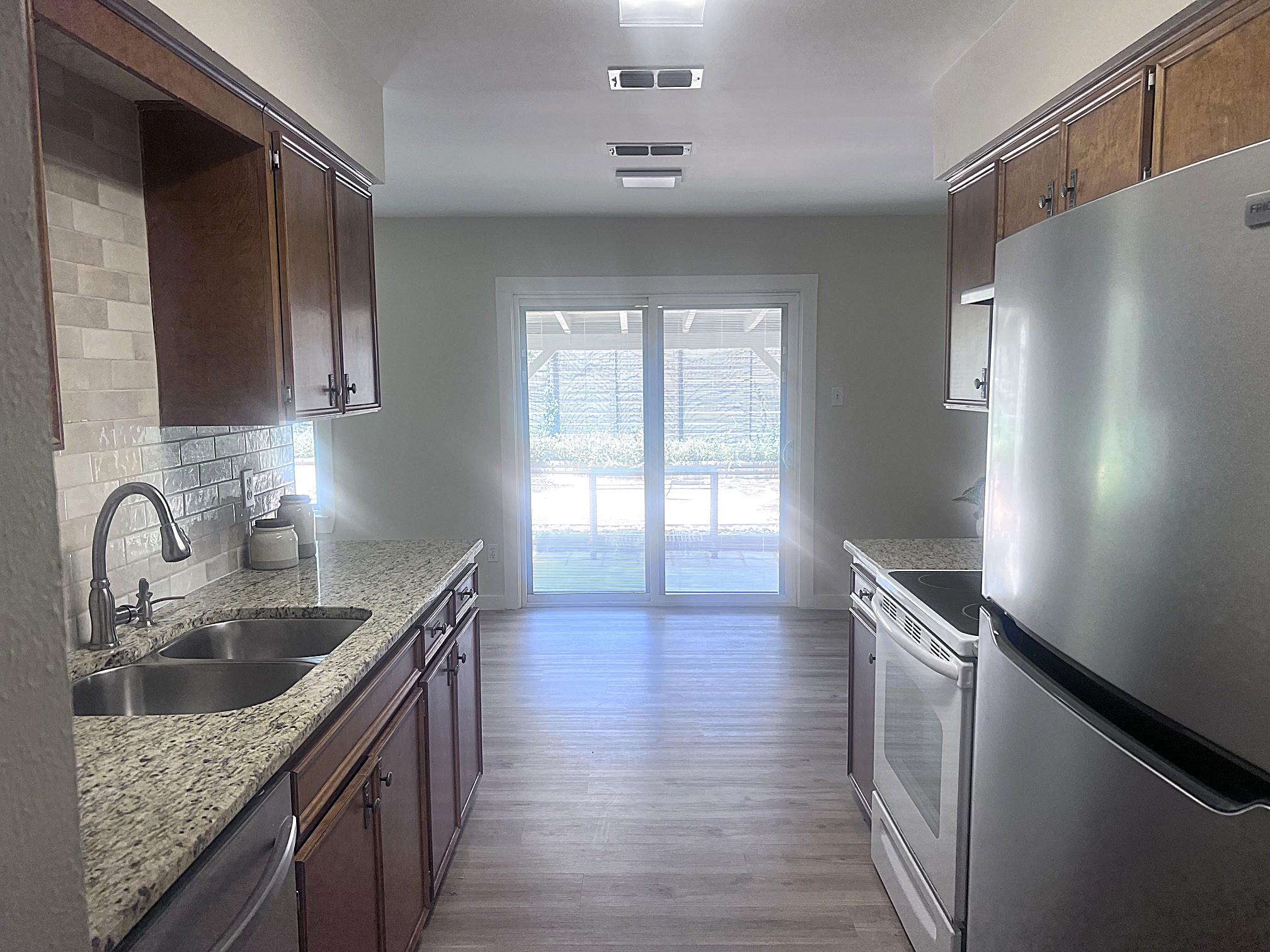 3211 Canter Ln Property Photo 14