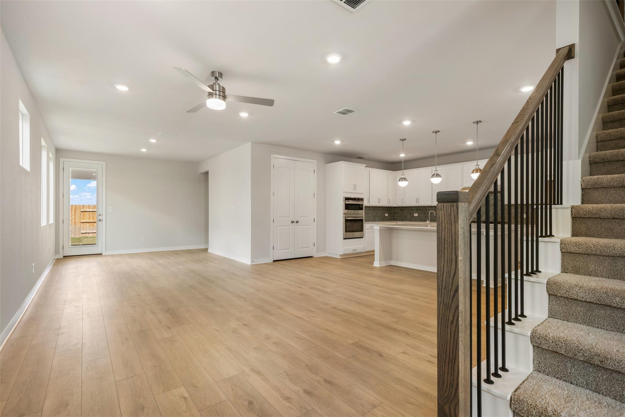 17508 Carmel Rancho Ave Property Photo 8