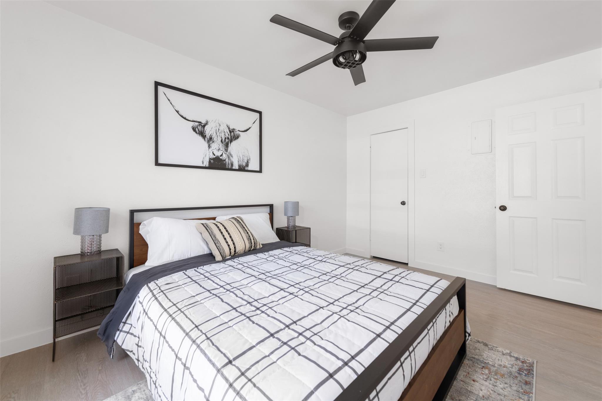 10111 Golden Meadow Dr #e Property Photo 9