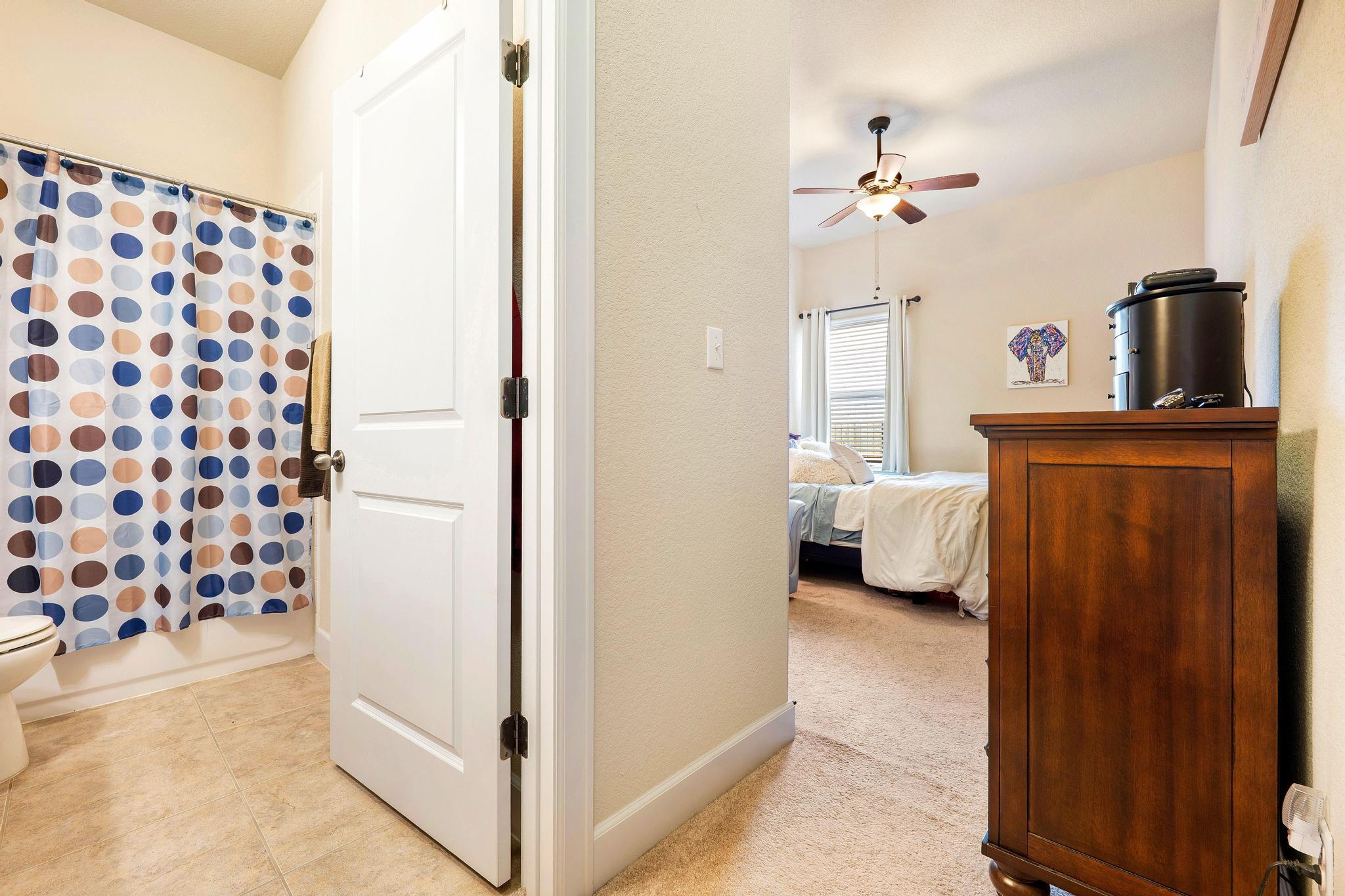 101 Canyon Lake Ln Property Photo 32