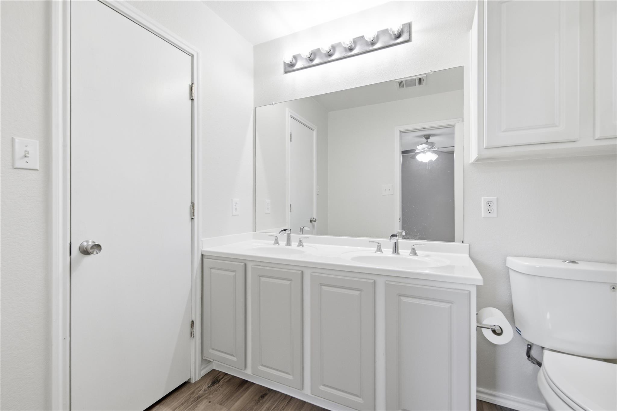 209 Rinehardt St Property Photo 13