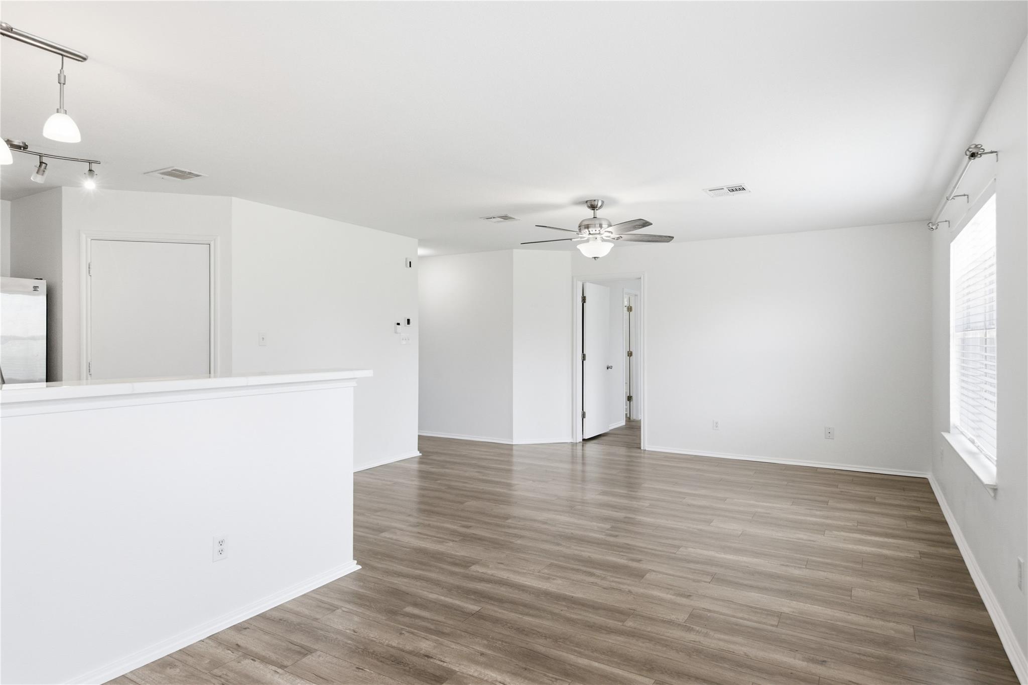 209 Rinehardt St Property Photo 19