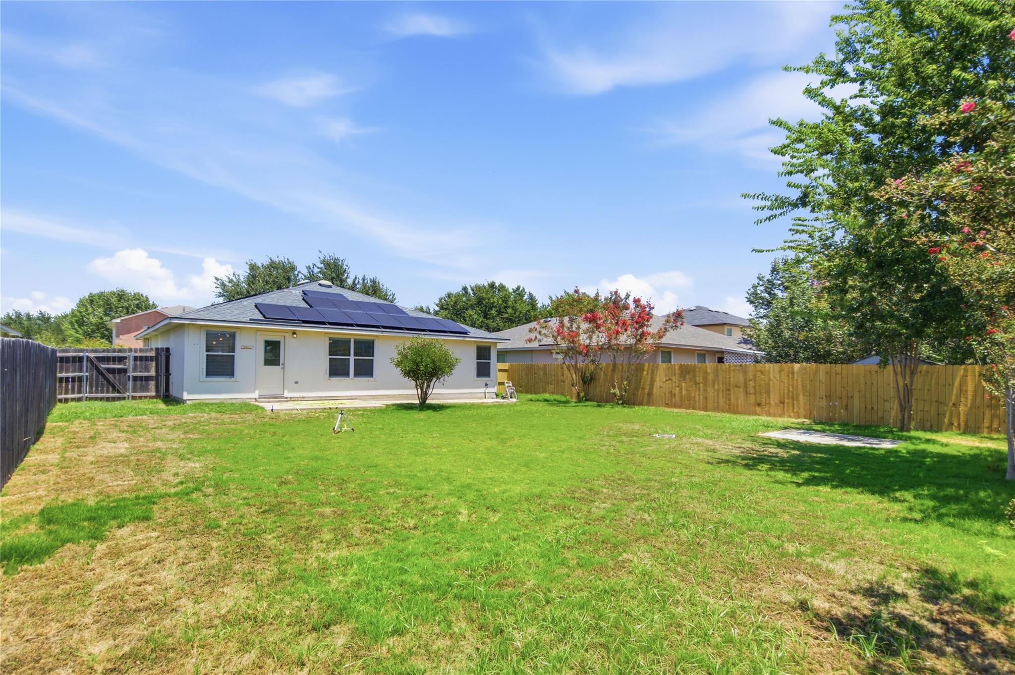 209 Rinehardt St Property Photo 24