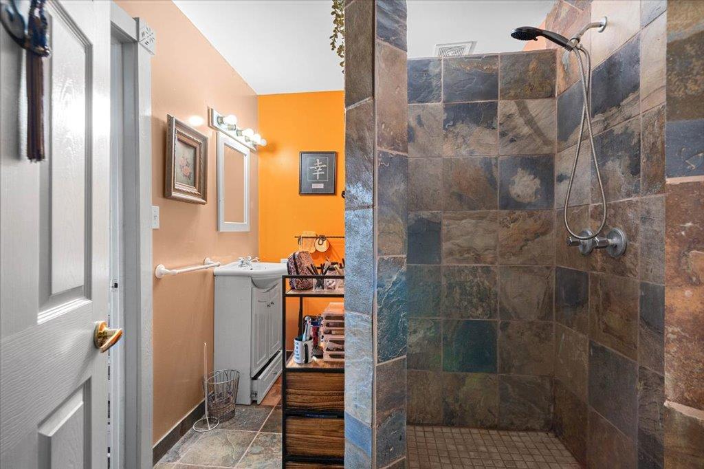 3615 Peninsular Dr Property Photo 19