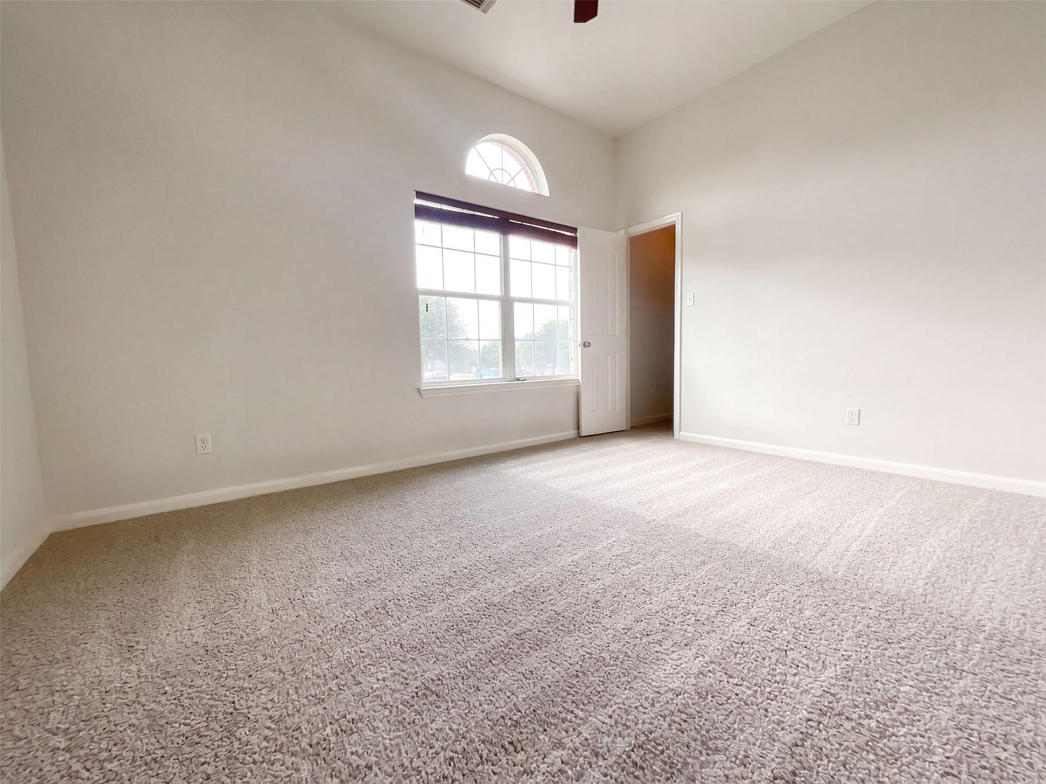 1014 Bretton Woods Dr Property Photo 4