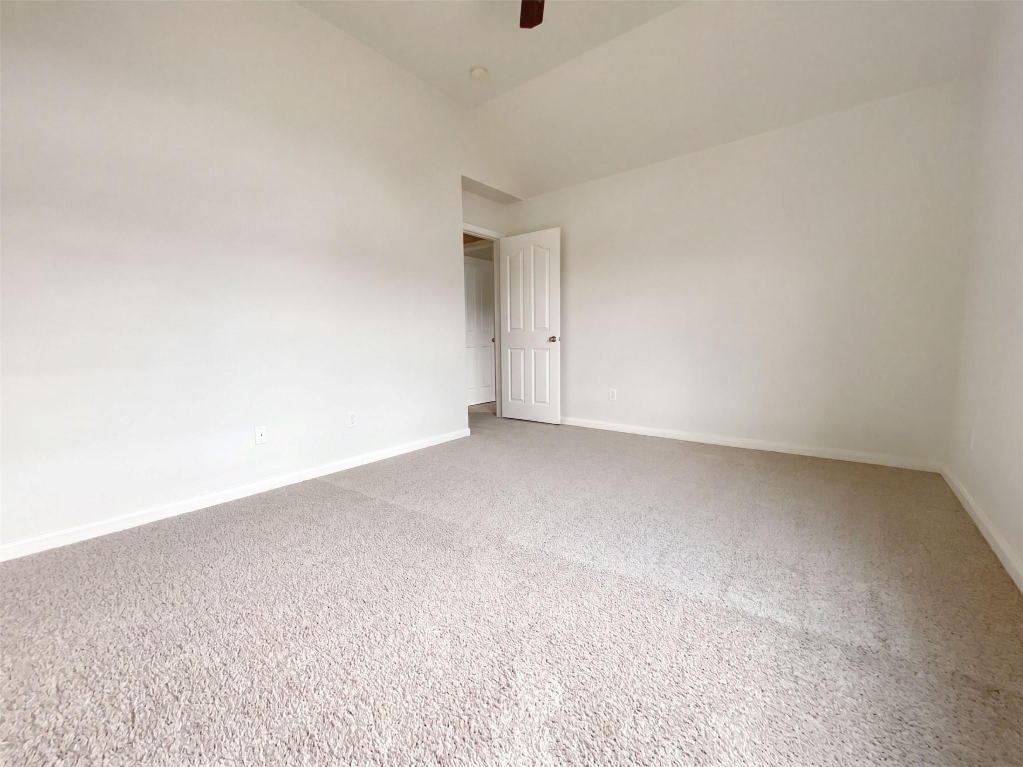 1014 Bretton Woods Dr Property Photo 34