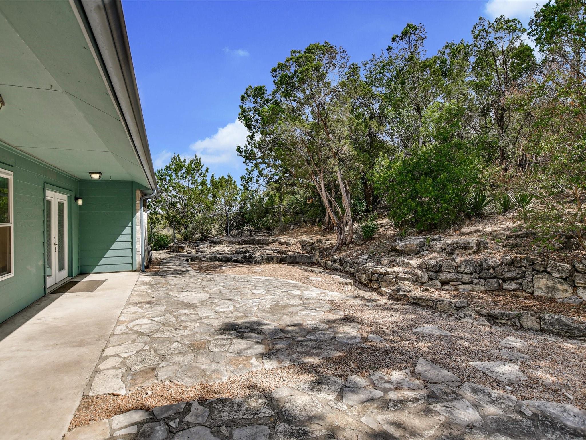 6610 Hill Oaks Dr Property Photo 14