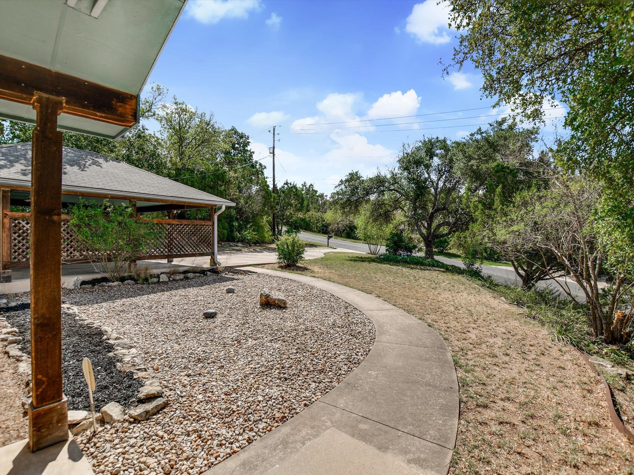 6610 Hill Oaks Dr Property Photo 18
