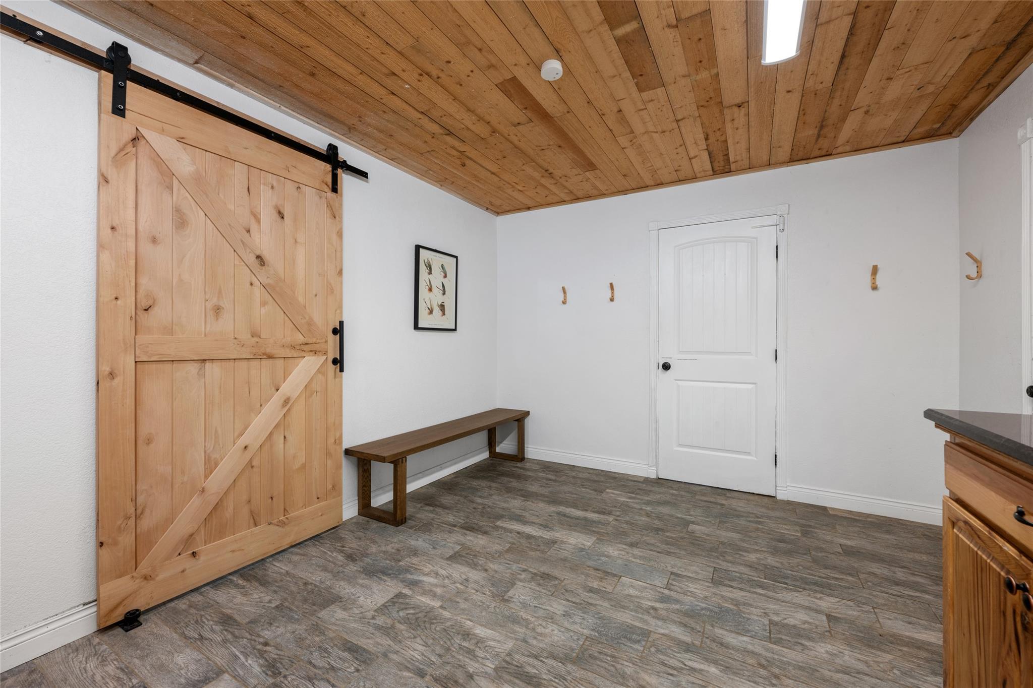 5795236 Property Photo 23