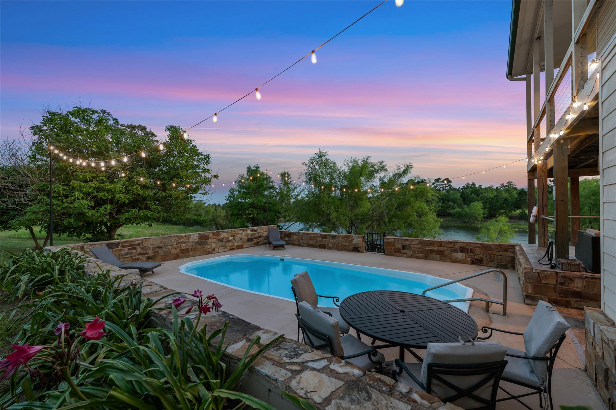 5795236 Property Photo 32