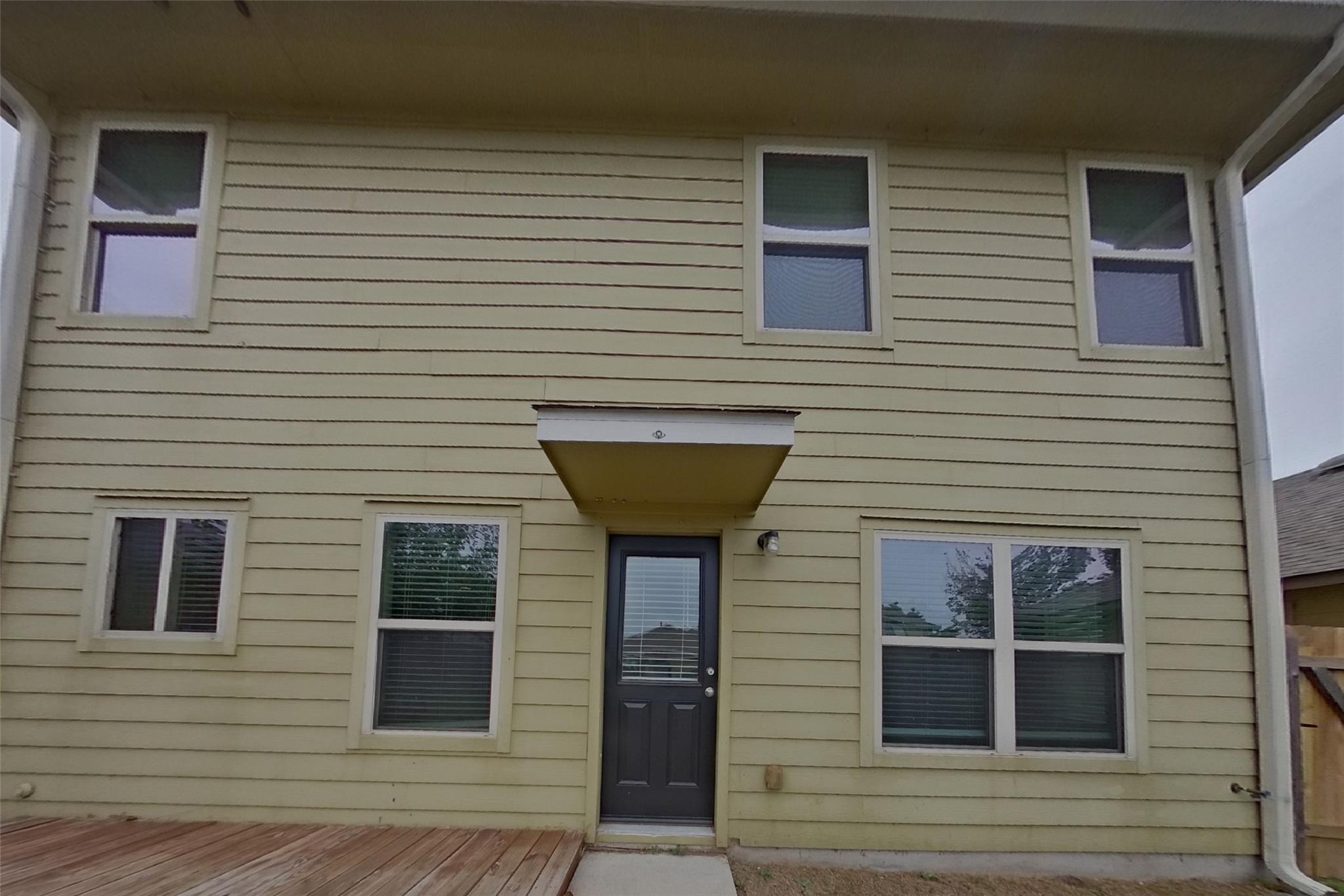15102 Verela Dr Property Photo 16