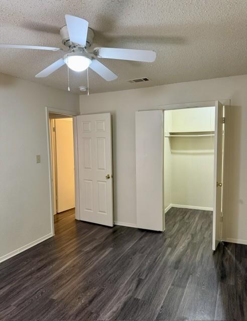 3005-b Parker Ln #b Property Photo 6