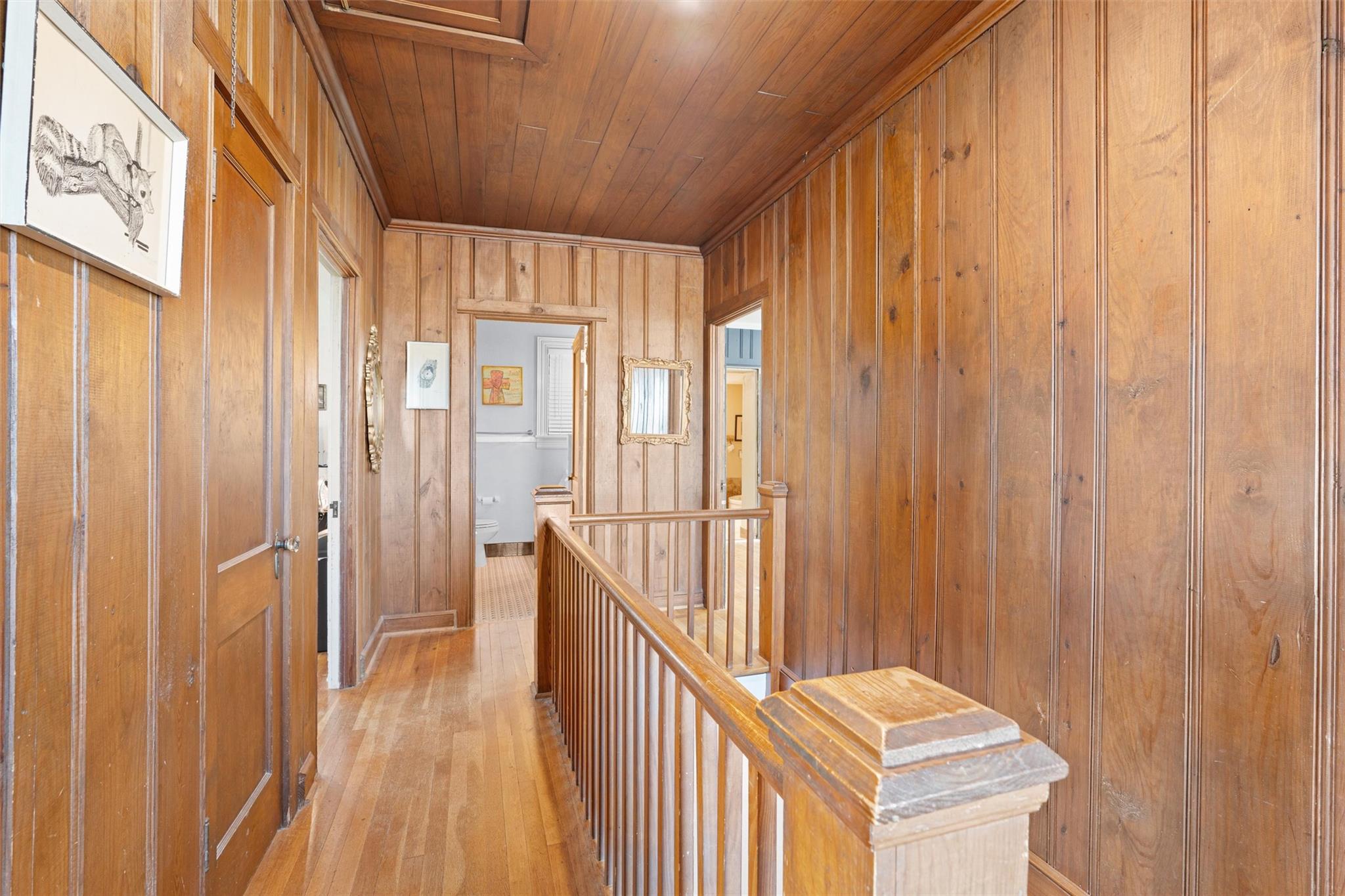 1543 W Clark St Property Photo 20