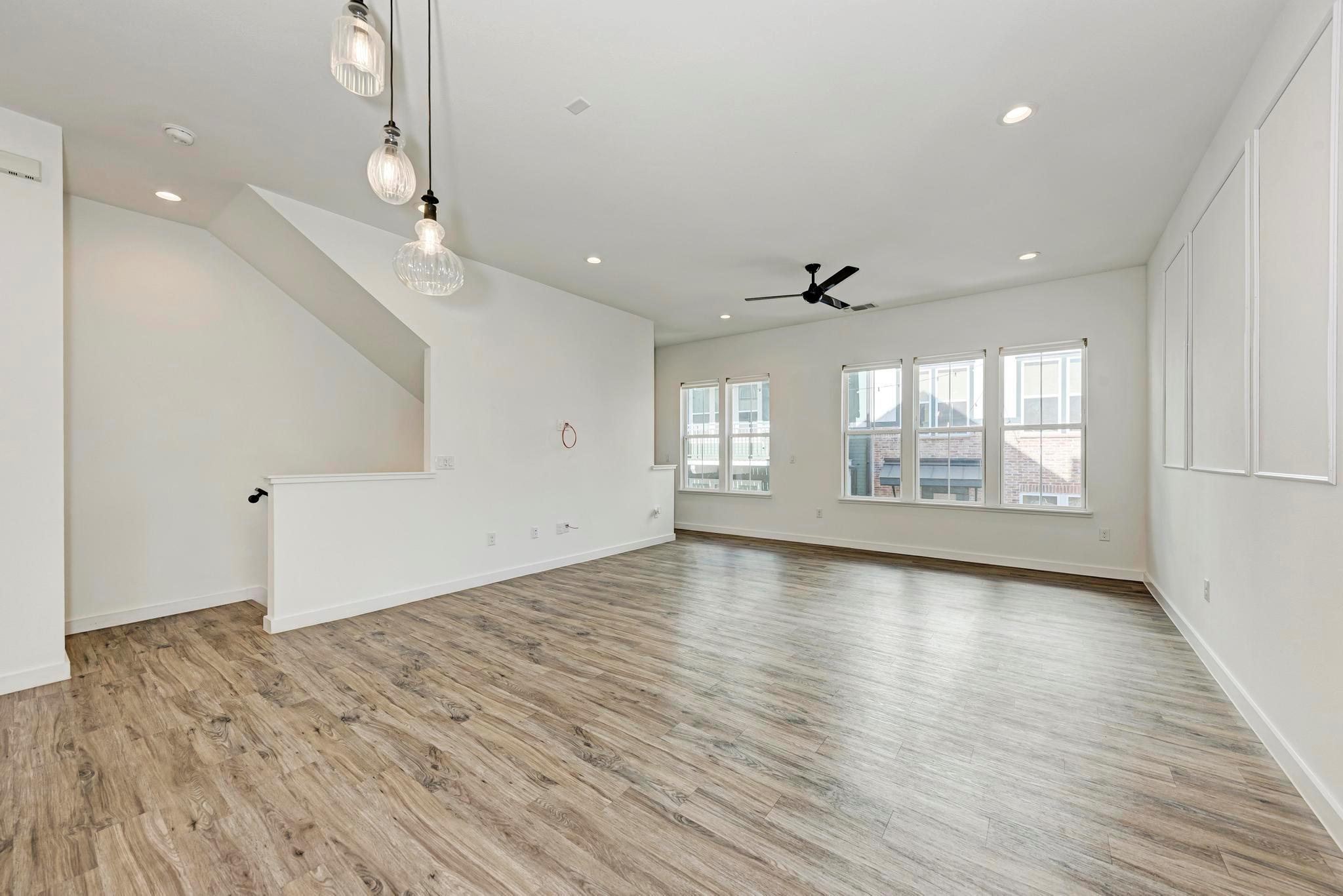 3809 Valley View Rd 14 Property Photo 5