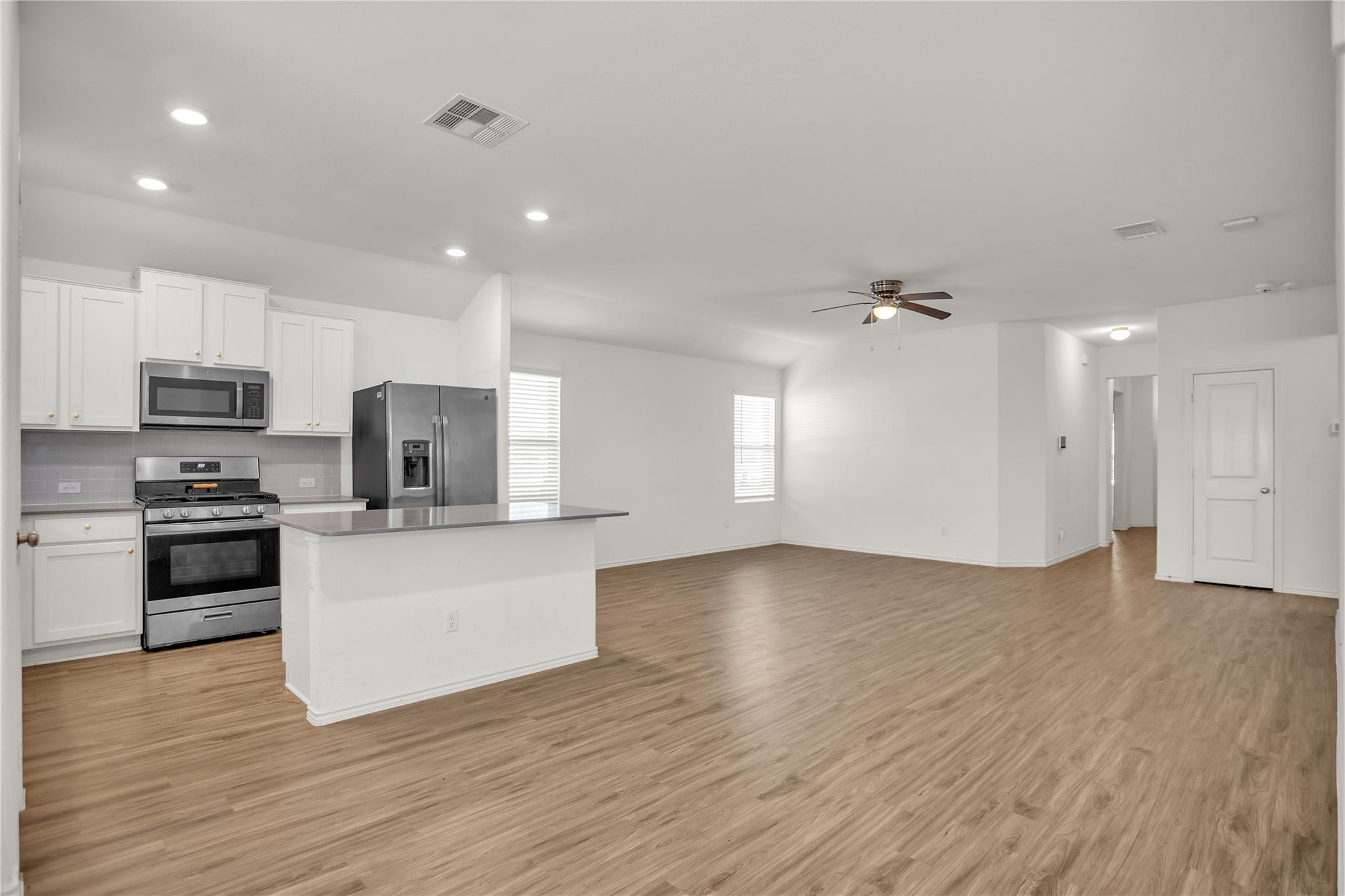 118 Calomel Trl Property Photo 4