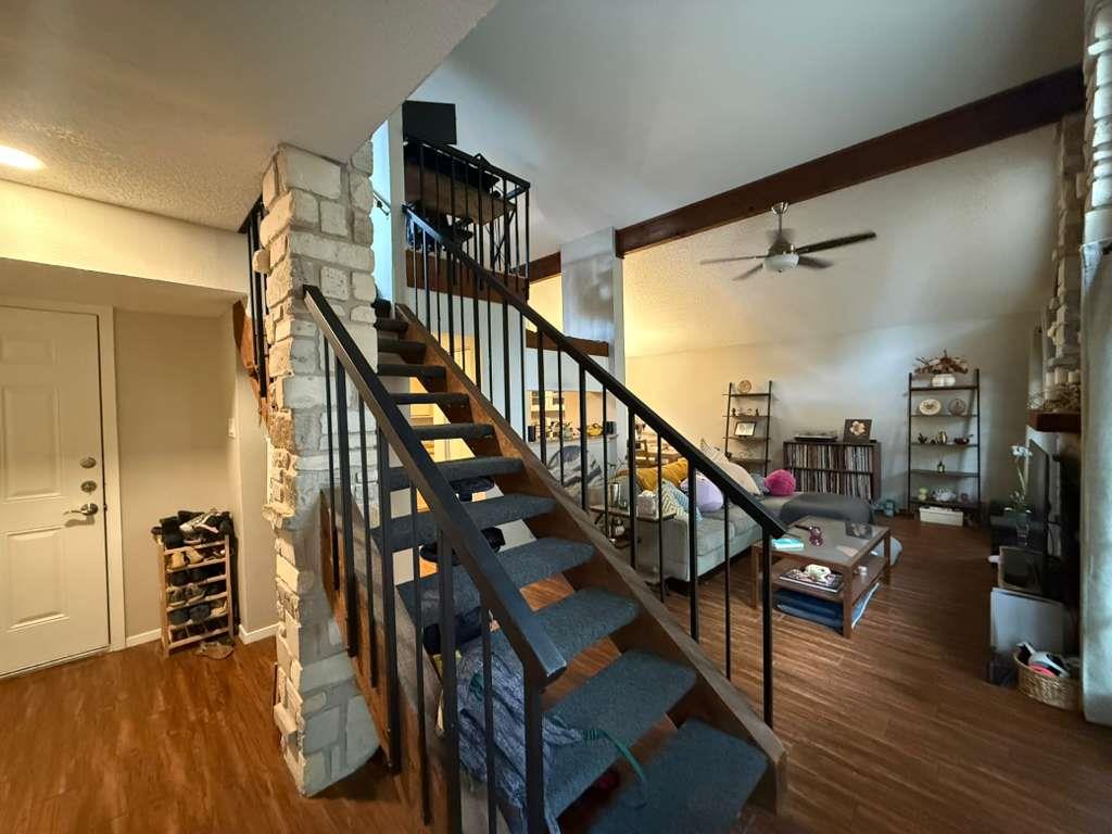 1712 Cinnamon Path #a Property Photo 3