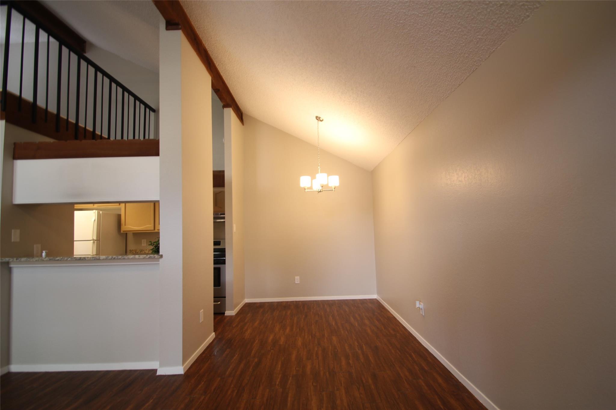 1712 Cinnamon Path #a Property Photo 14