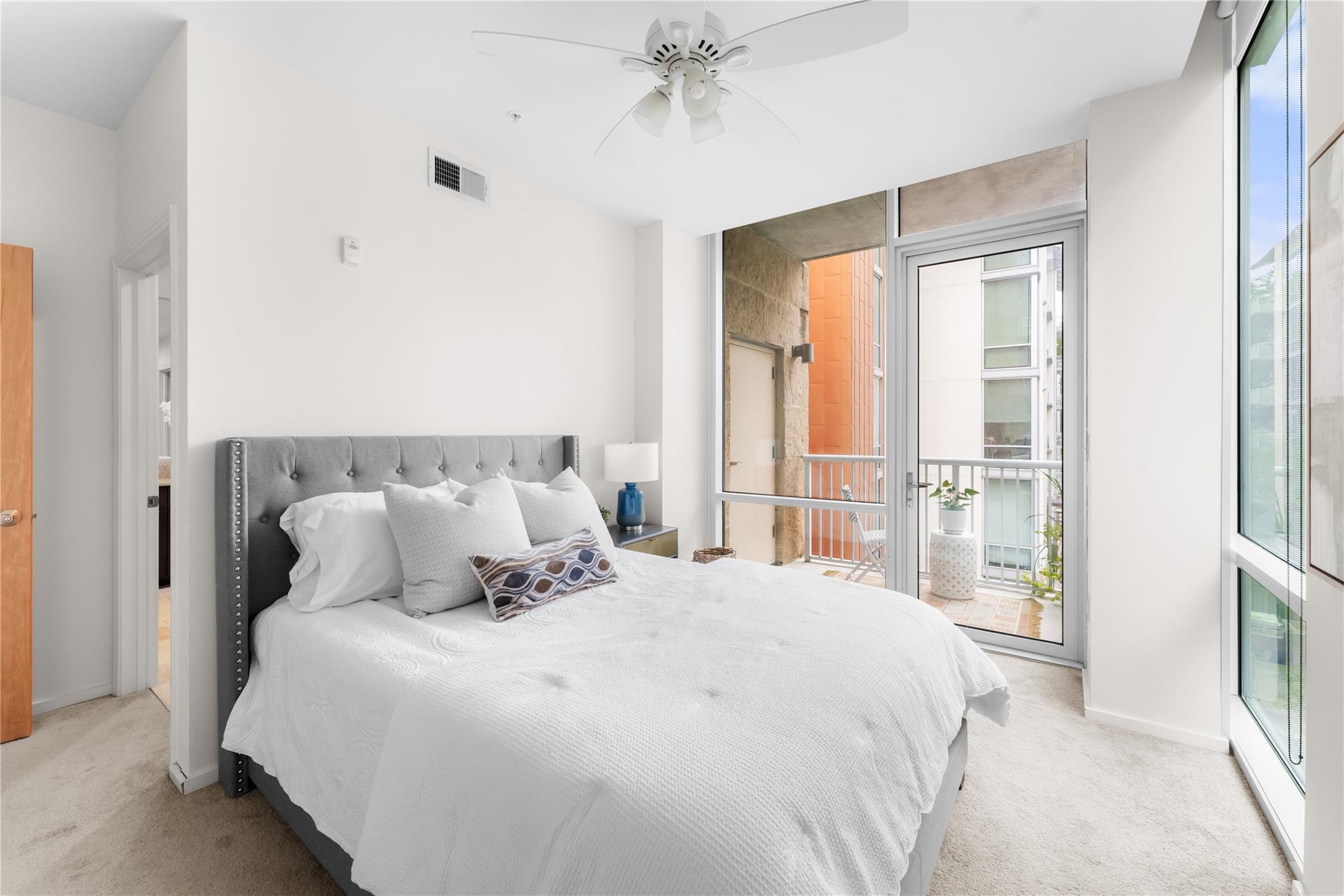1600 Barton Springs Rd #5301 Property Photo 18