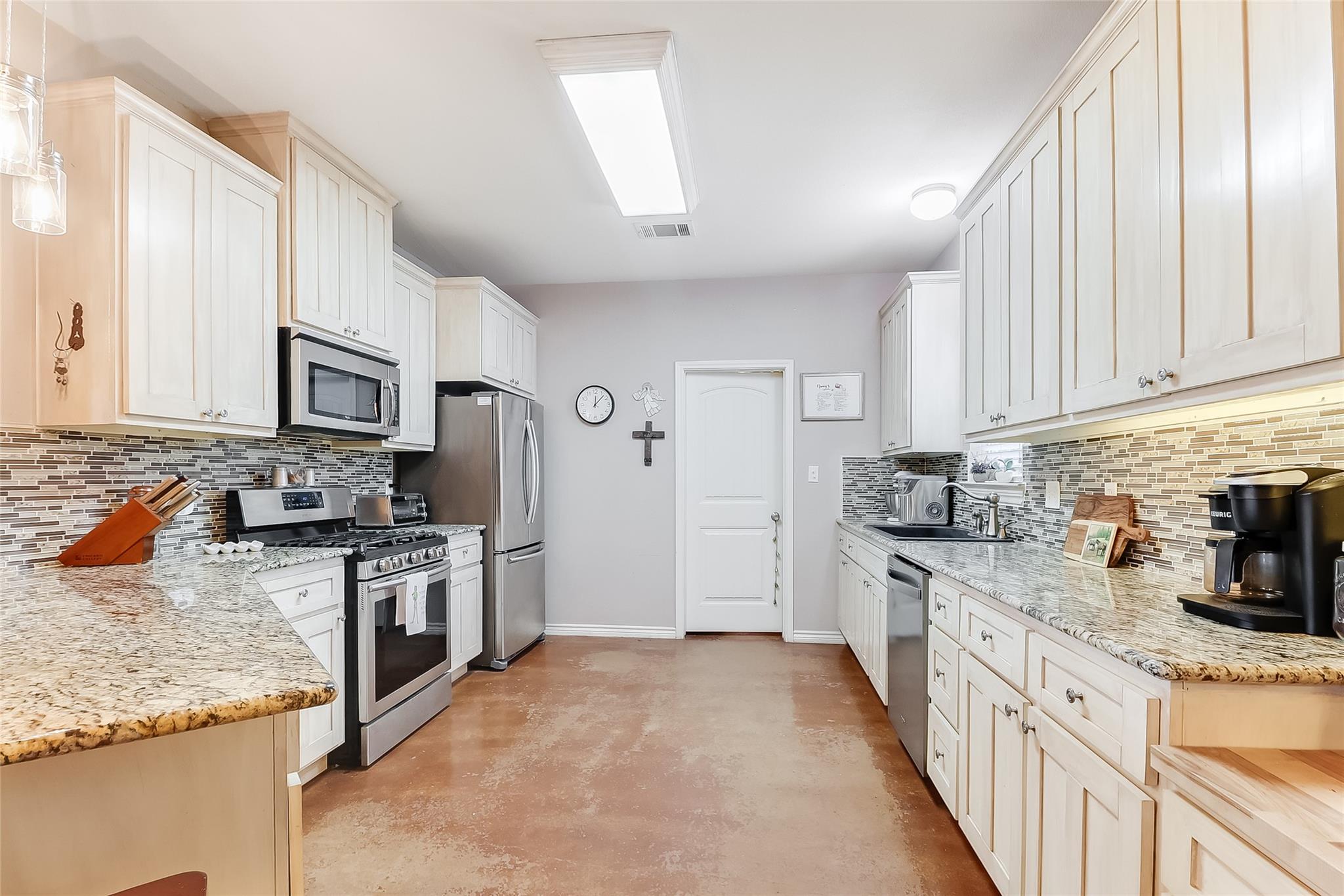 2271 County Road 112 None Property Photo 13