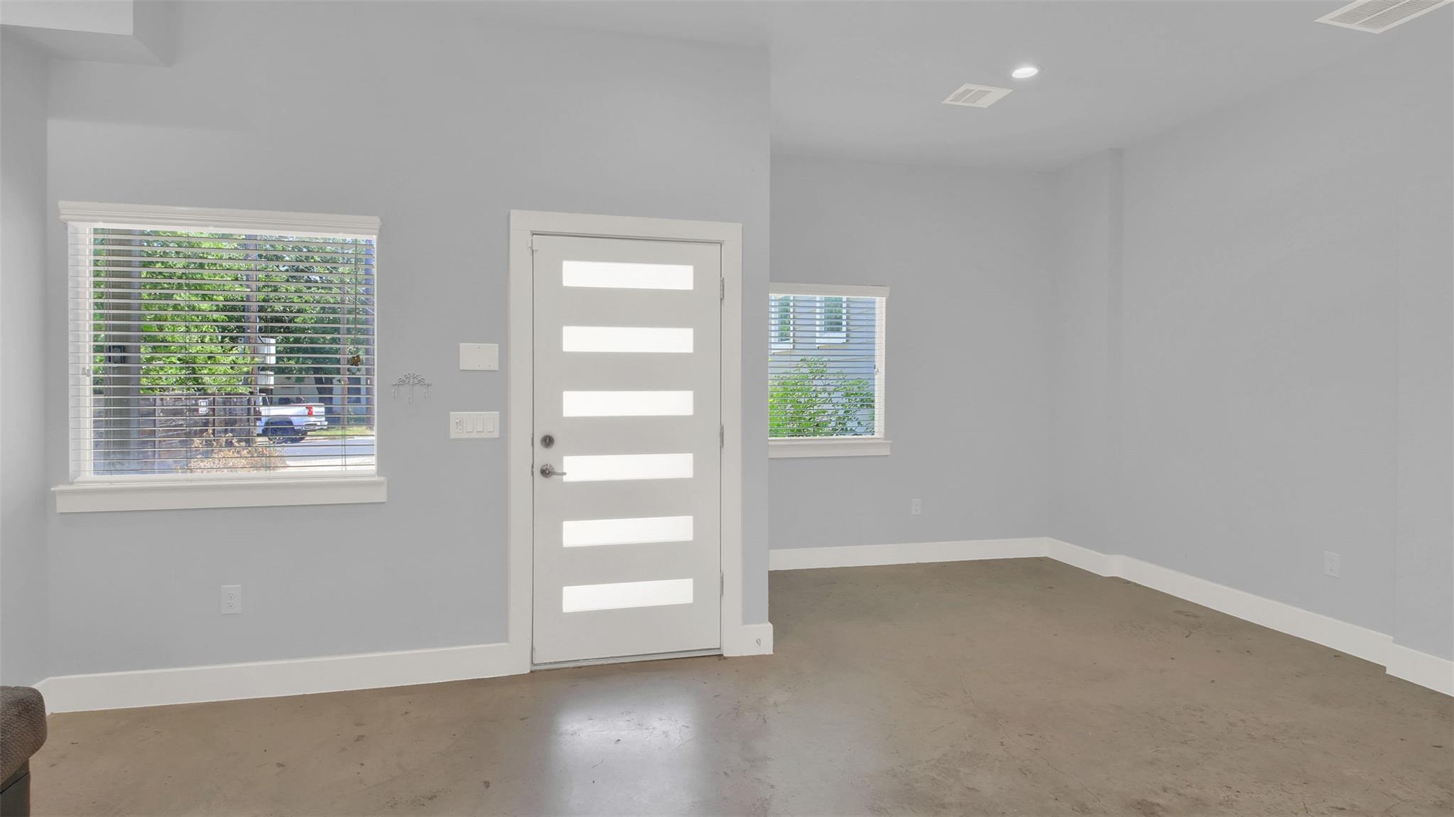6902 Carver Ave #a Property Photo 10