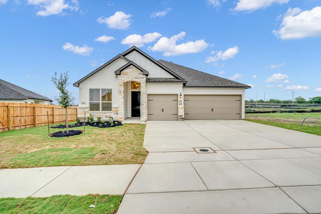 4190 Garden Path Property Photo 1