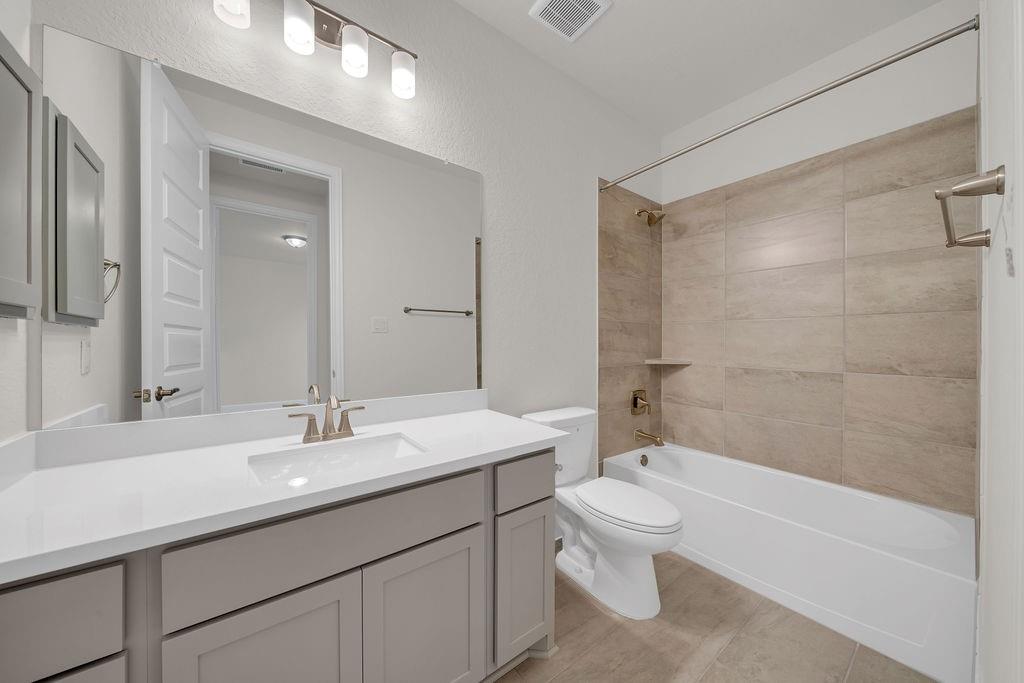 4190 Garden Path Property Photo 10