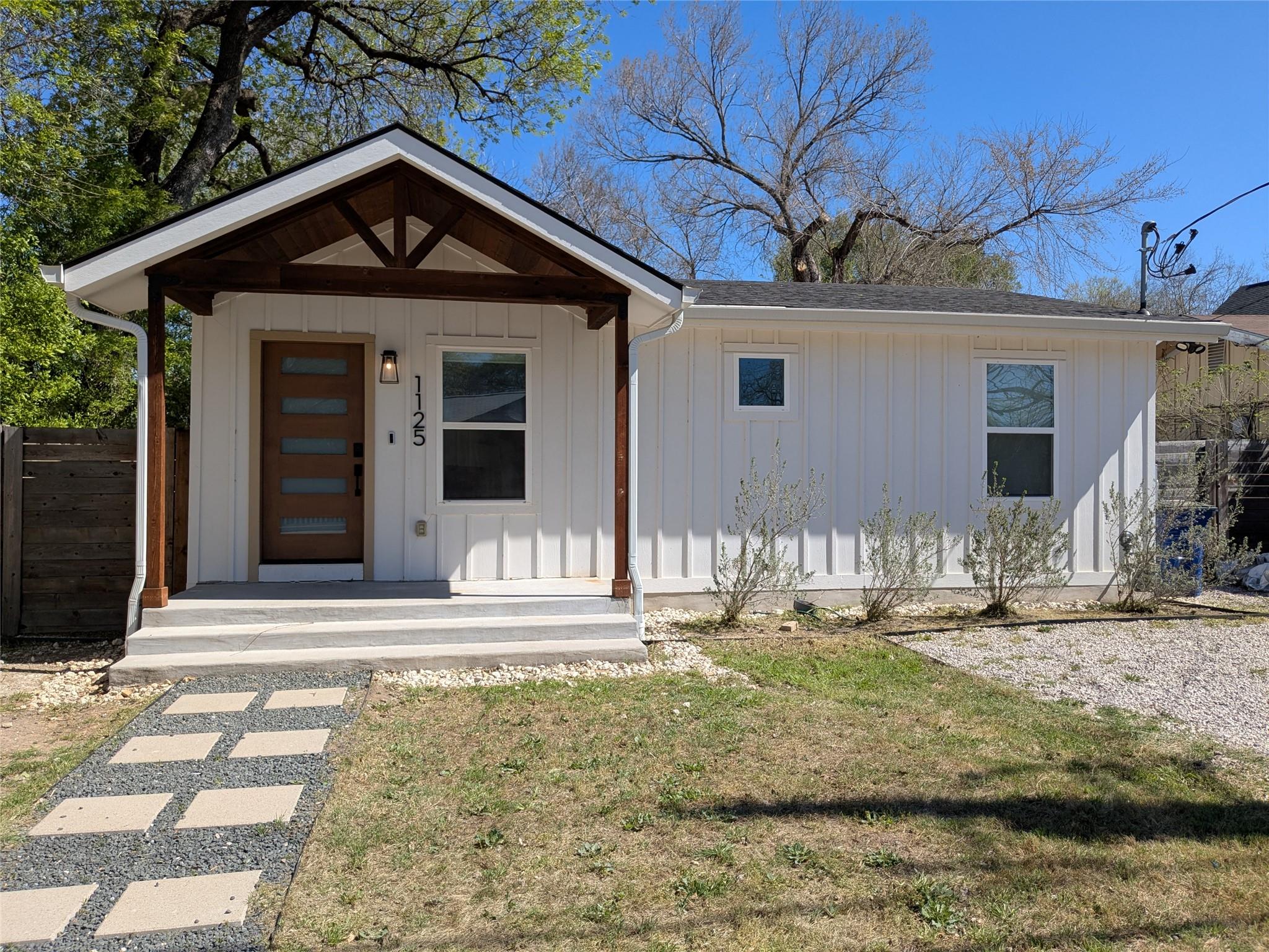 1125 Garland Ave Property Photo