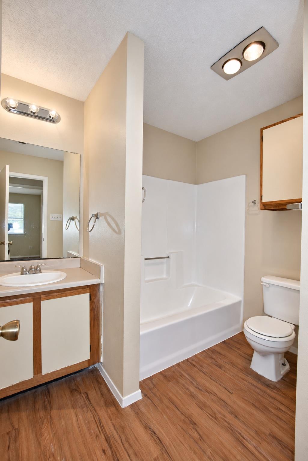 2804 Jadewood Ct #a Property Photo 7