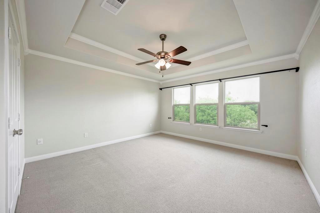 10617 Portico Ln Property Photo 15
